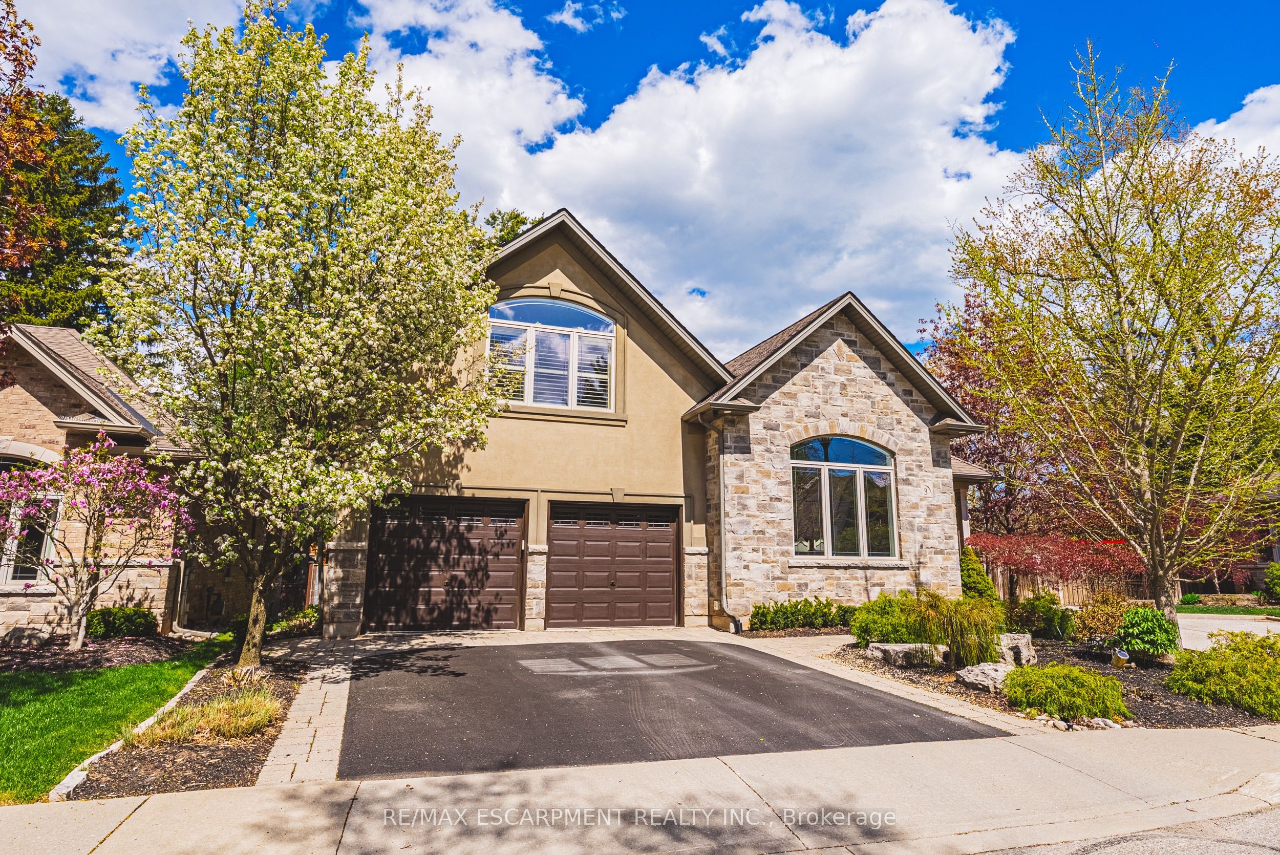 976 Shadeland Avenue 3, Burlington, ON L7T 2M5
