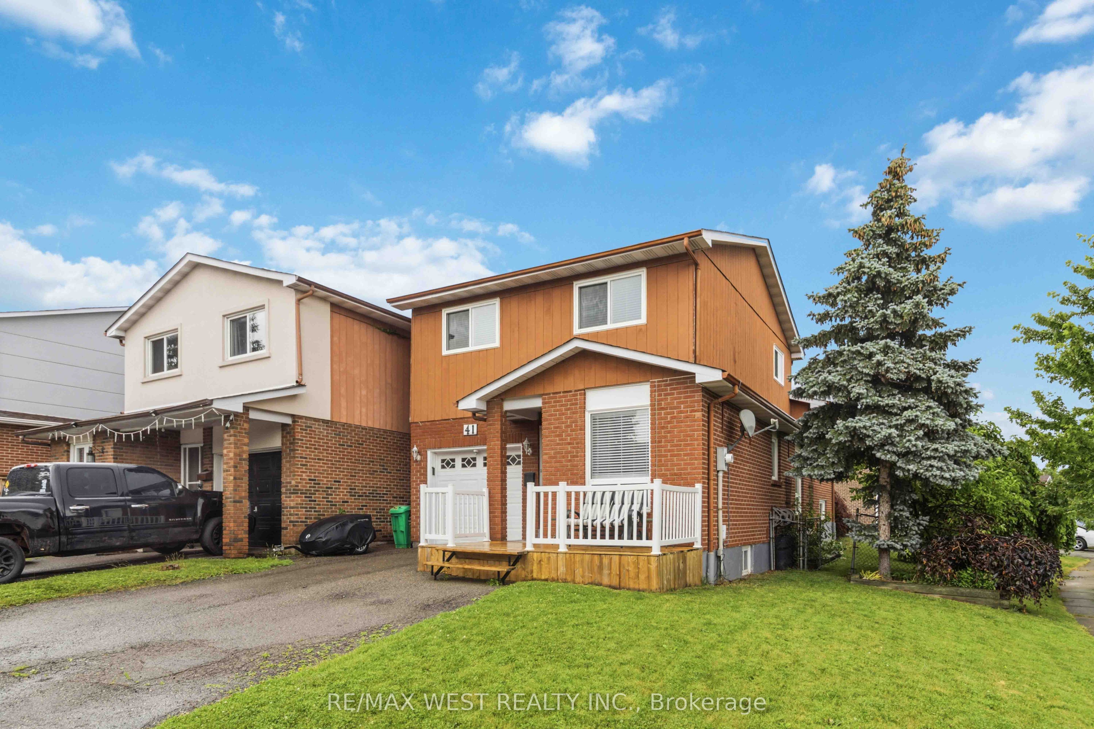 41 Winterfold Drive, Brampton, ON L6V 3S8 photo 2