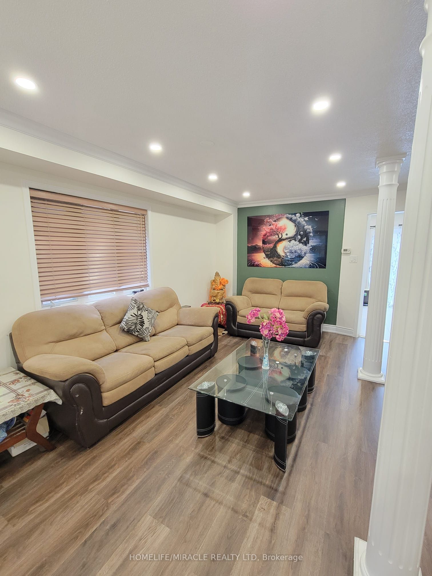 6959 Tassel Crescent Upper, Mississauga, ON L5W 1G9 photo 5