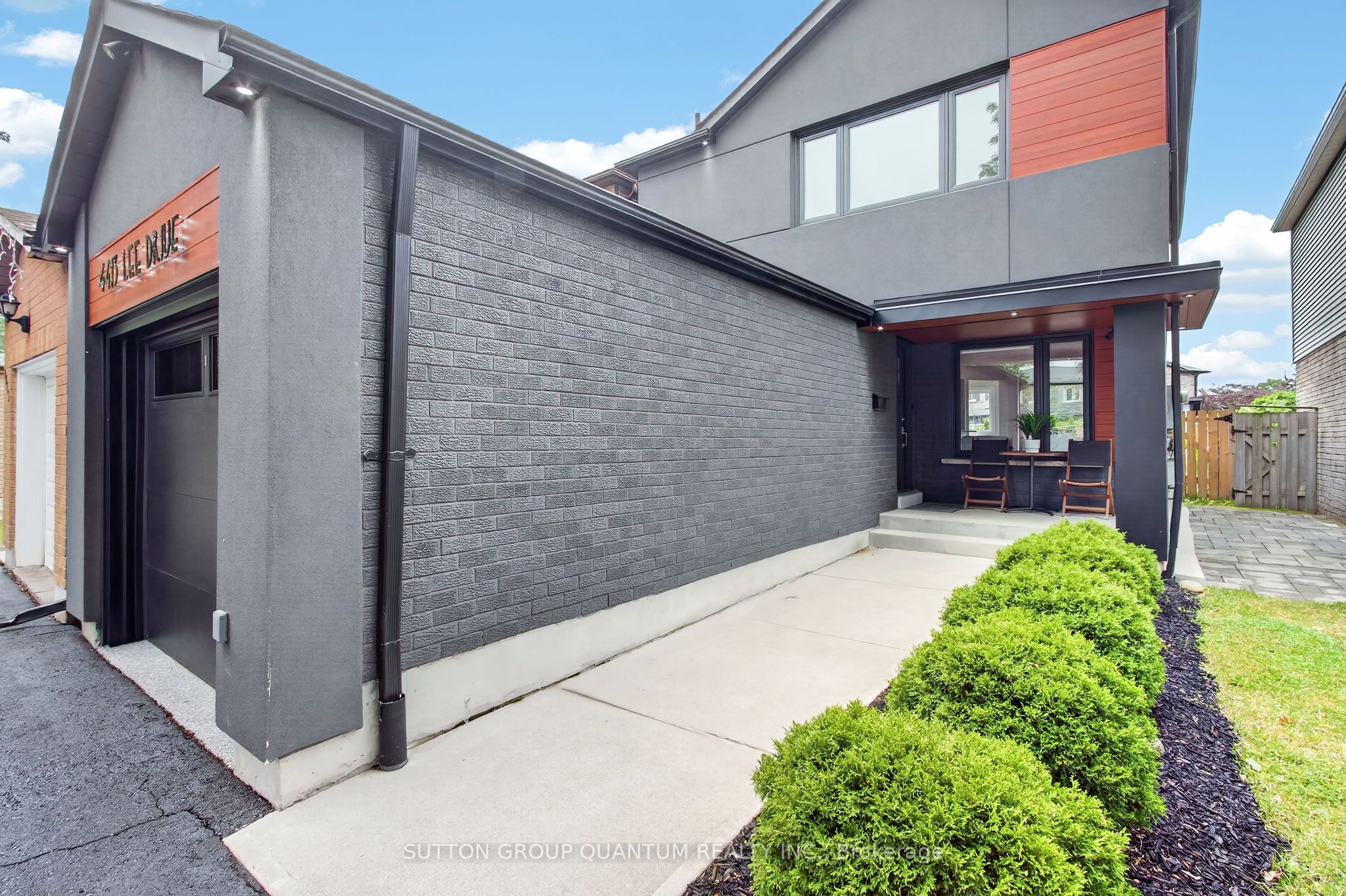 4413 Lee Drive, Mississauga, ON L4W 4A9 photo 4