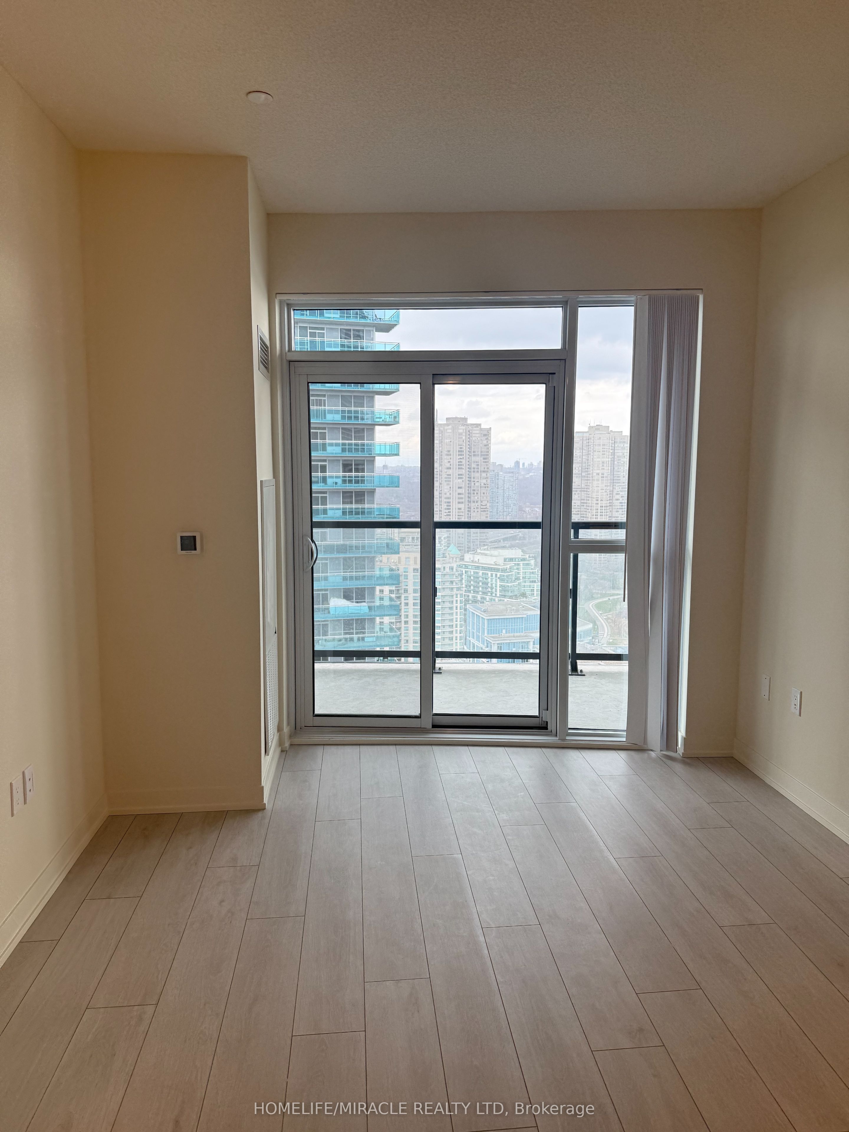 38 Annie Craig Drive 3112, Toronto, ON M8V 0G9 photo 4