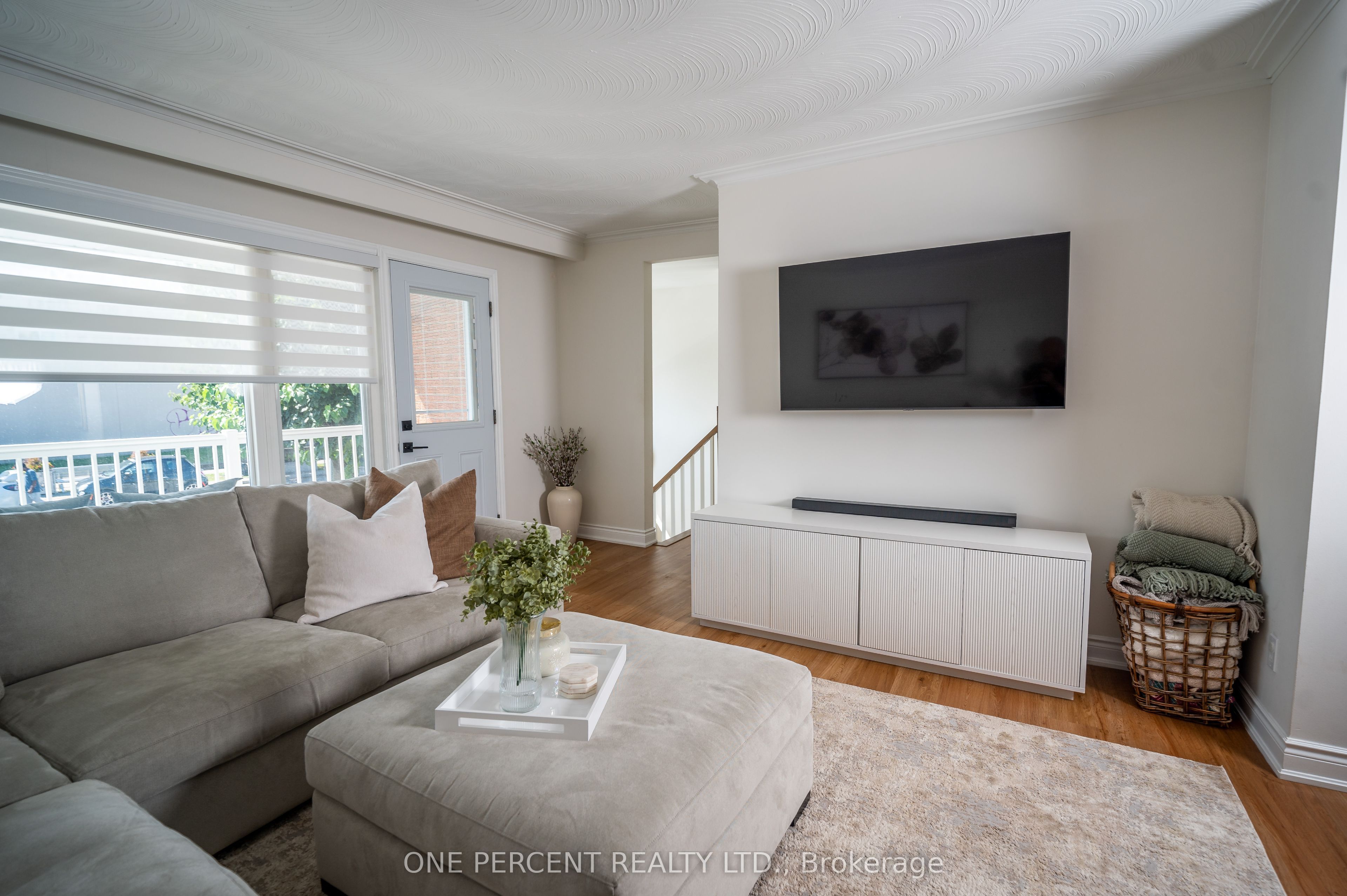 75 Plunkett Road, Toronto, ON M9L 2J4 photo 5