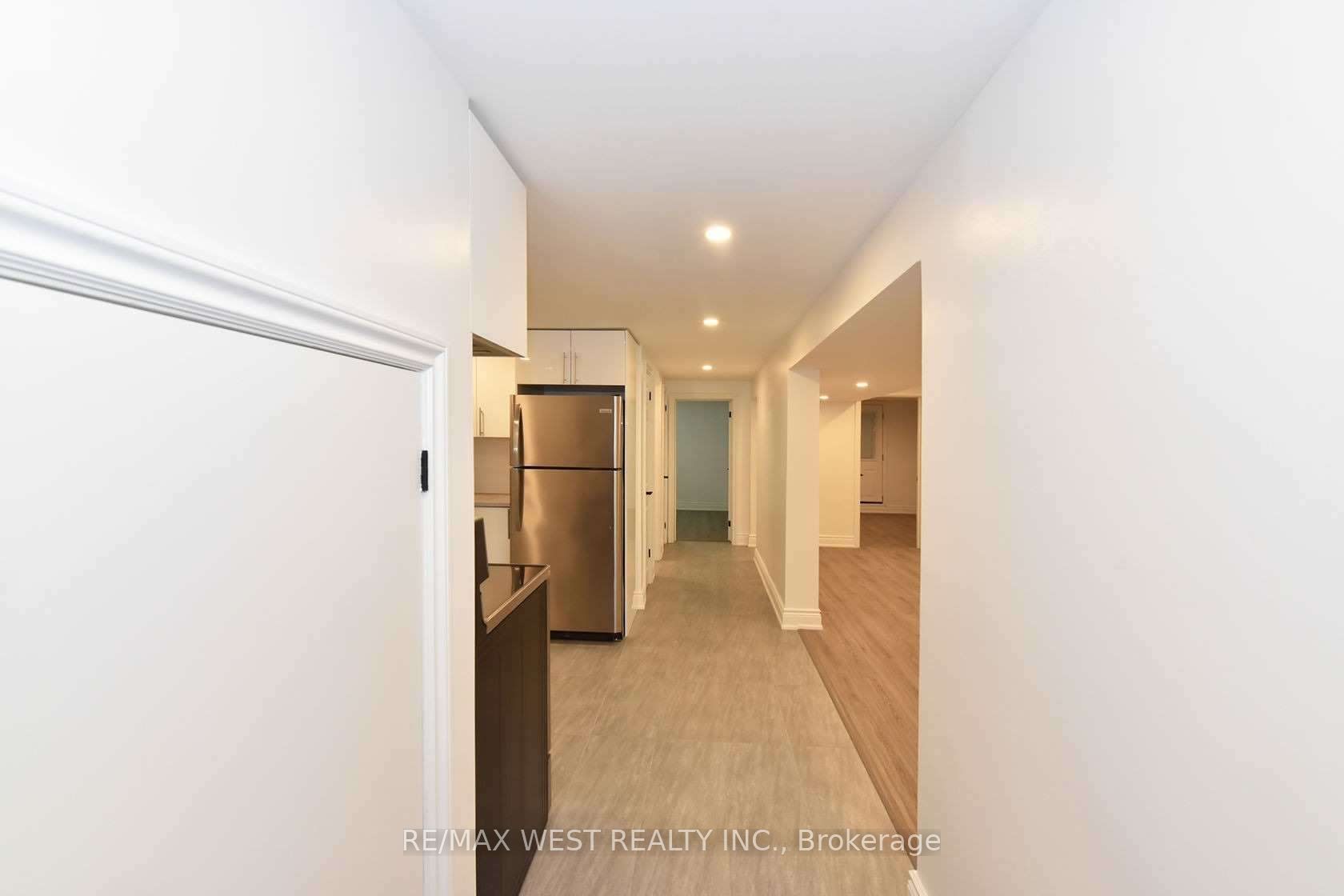 168 Strathnairn Avenue Bsmt, Toronto, ON M6M 2G1 photo 5