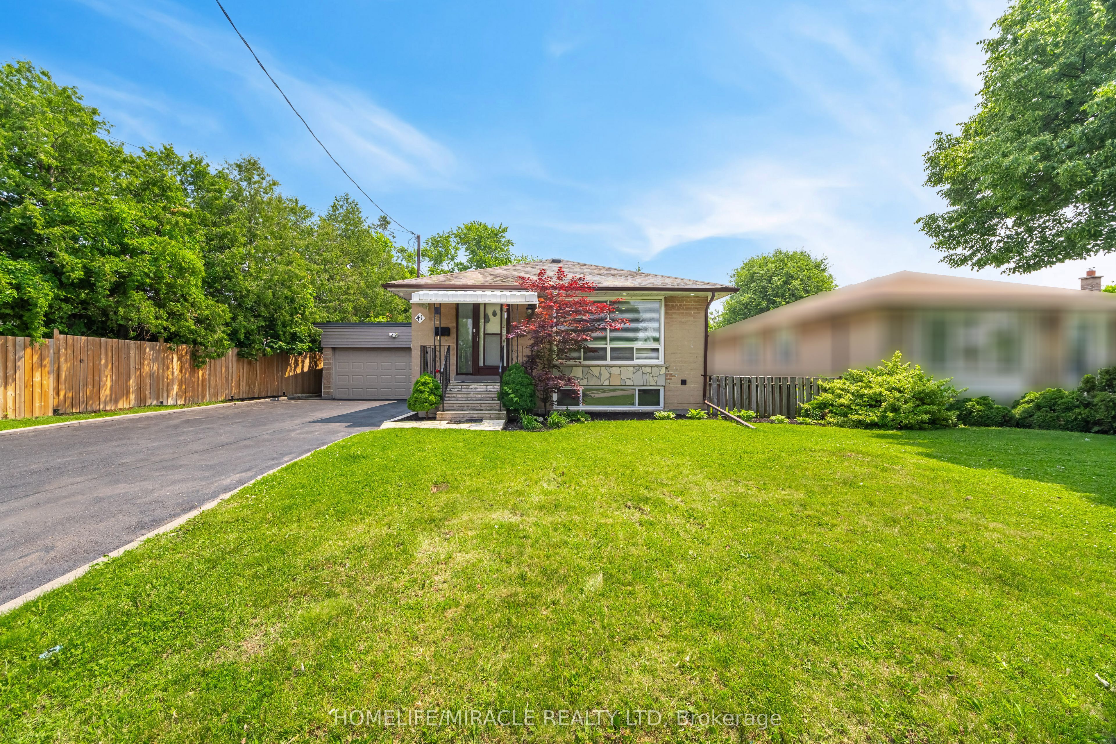41 Bradstock Road, Toronto, ON M9M 1M9 photo 2