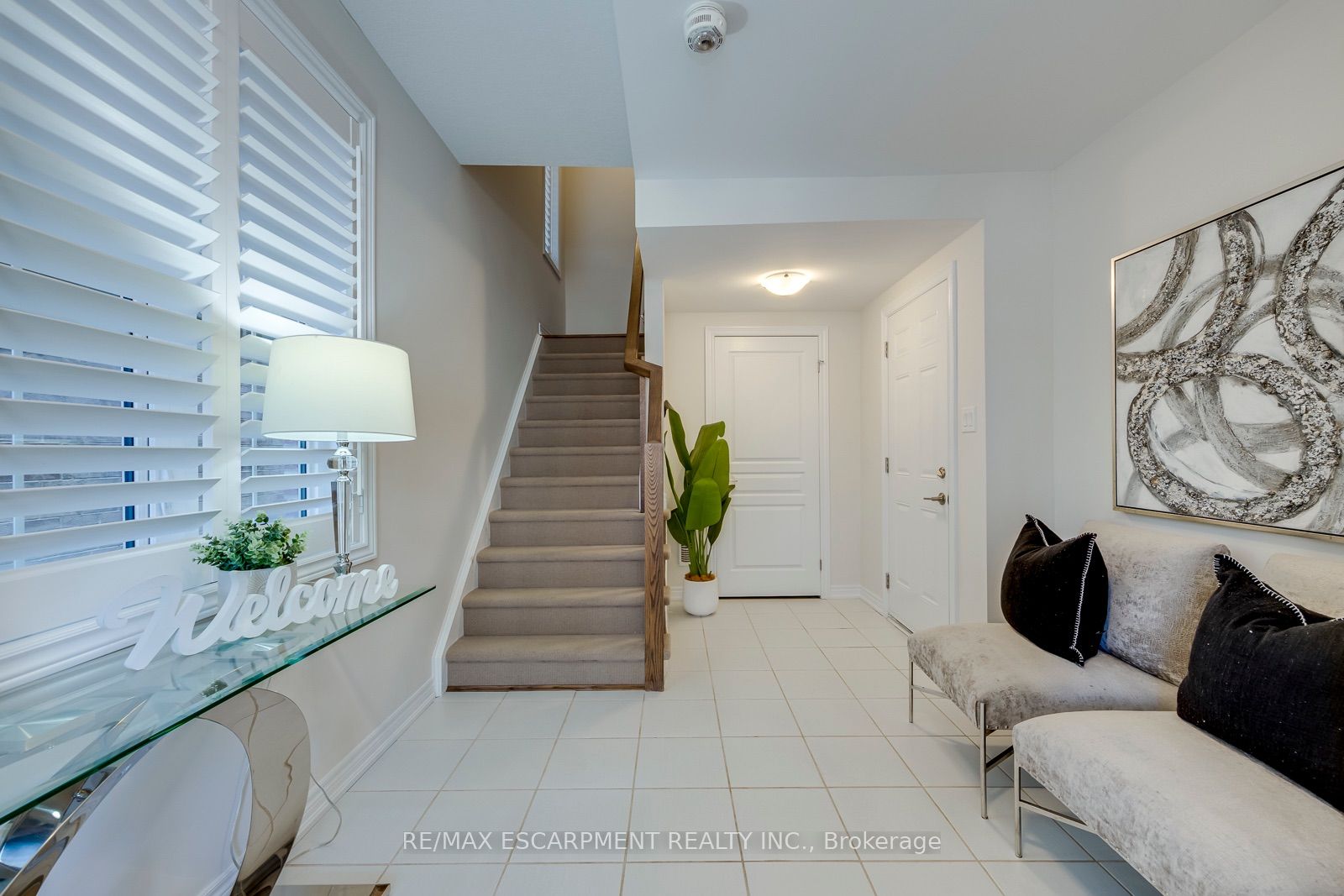 393 Grantham Common, Oakville, ON L6H 7E3 photo 5