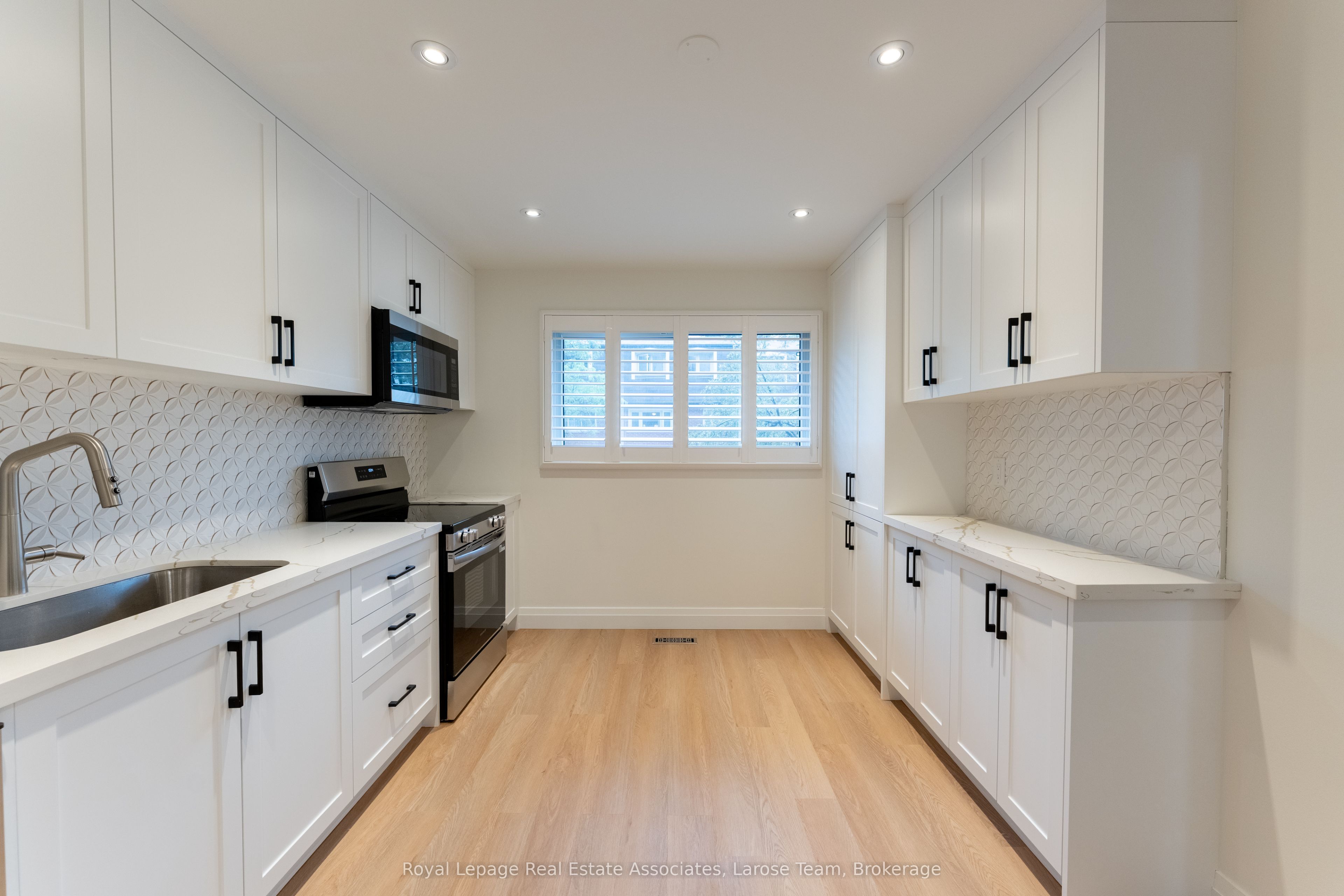 58 Silver Shadow Path, Toronto, ON M9C 4Y2 photo 4