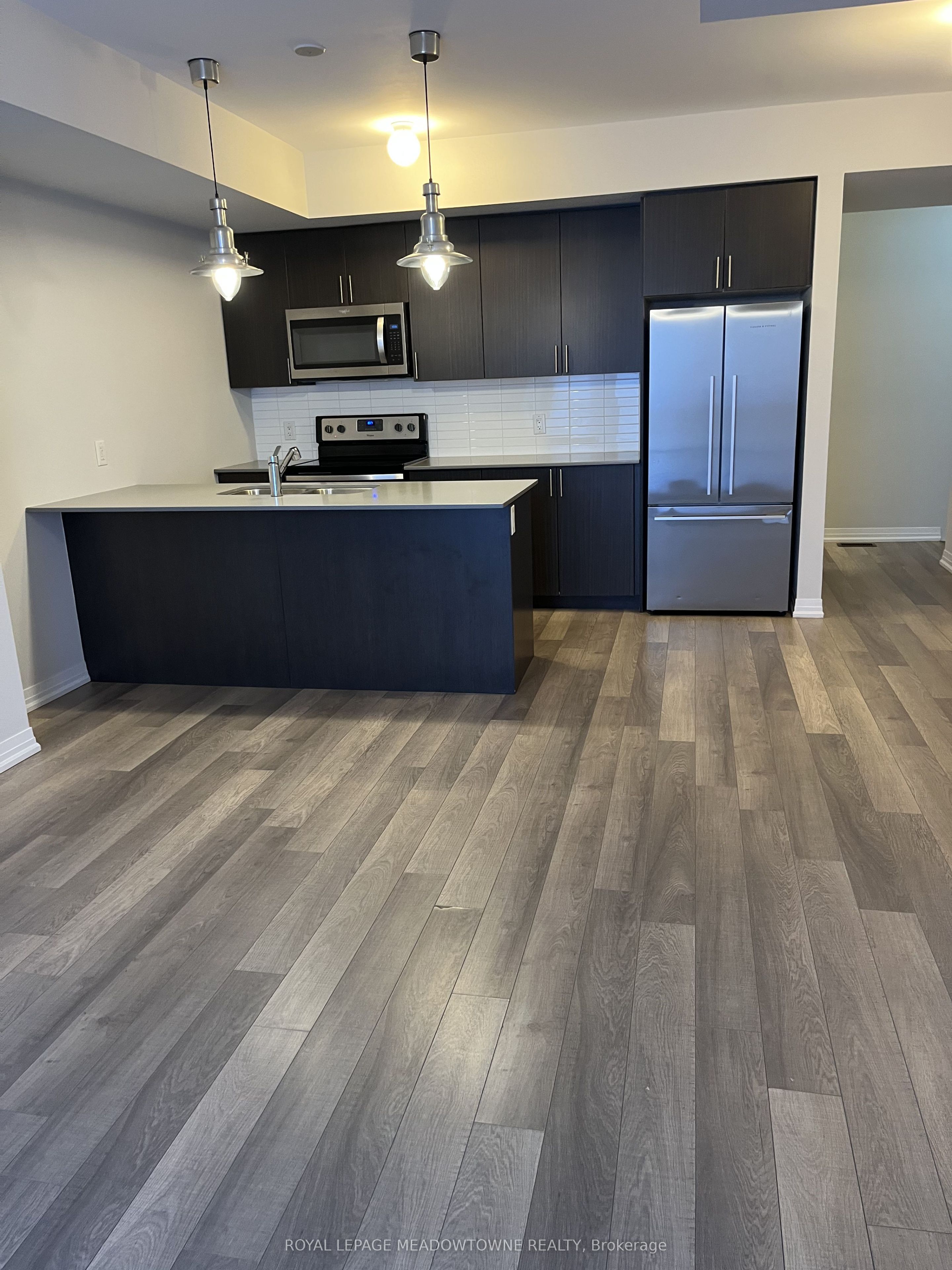 1208 Main Street 102, Milton, ON L9T 9K7 photo 3