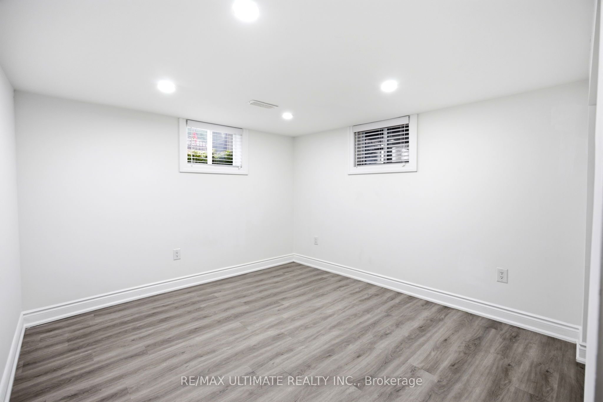 355 Culford Road, Toronto, ON M6L 2V8 photo 5