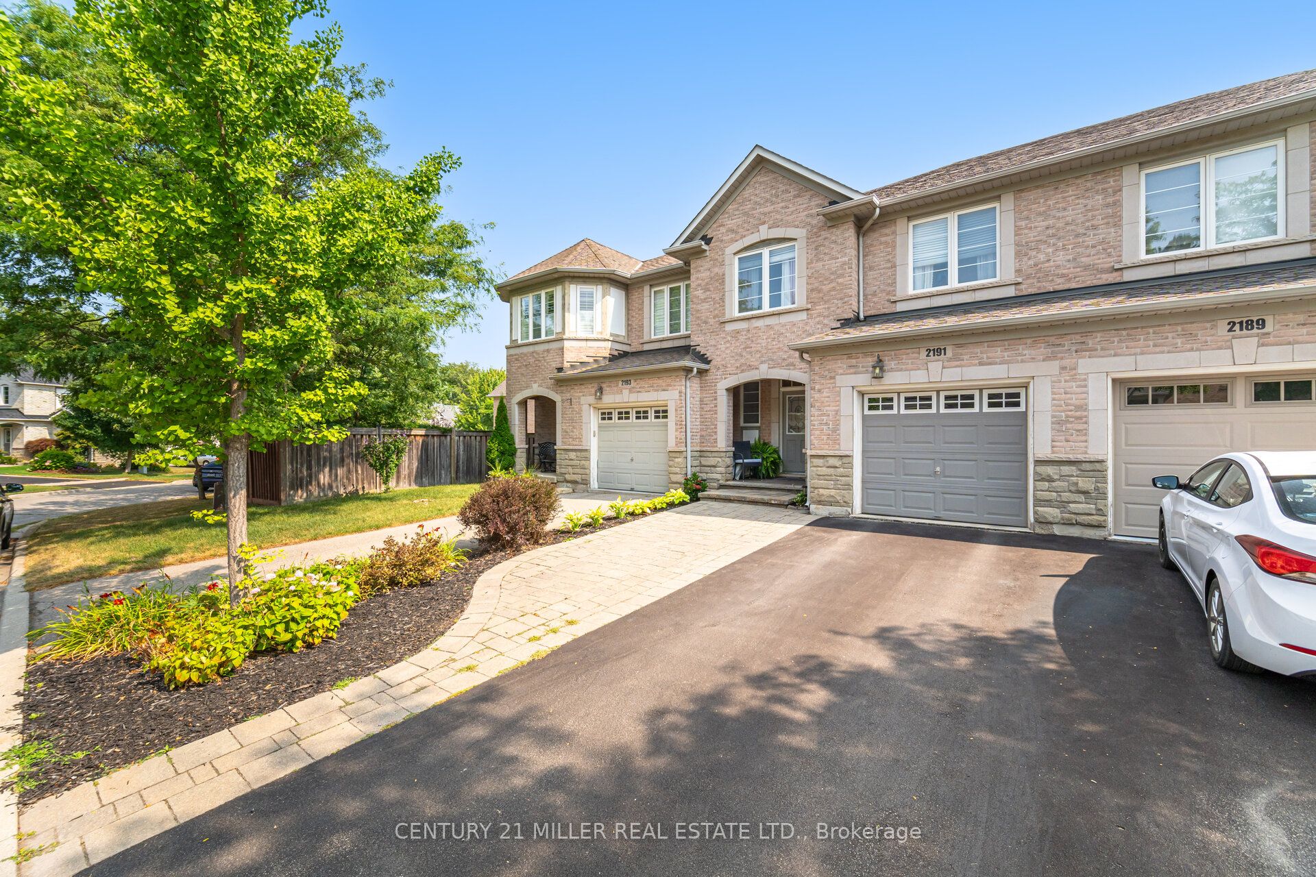 2191 Emily Circle, Oakville, ON L6M 0E5 photo 3
