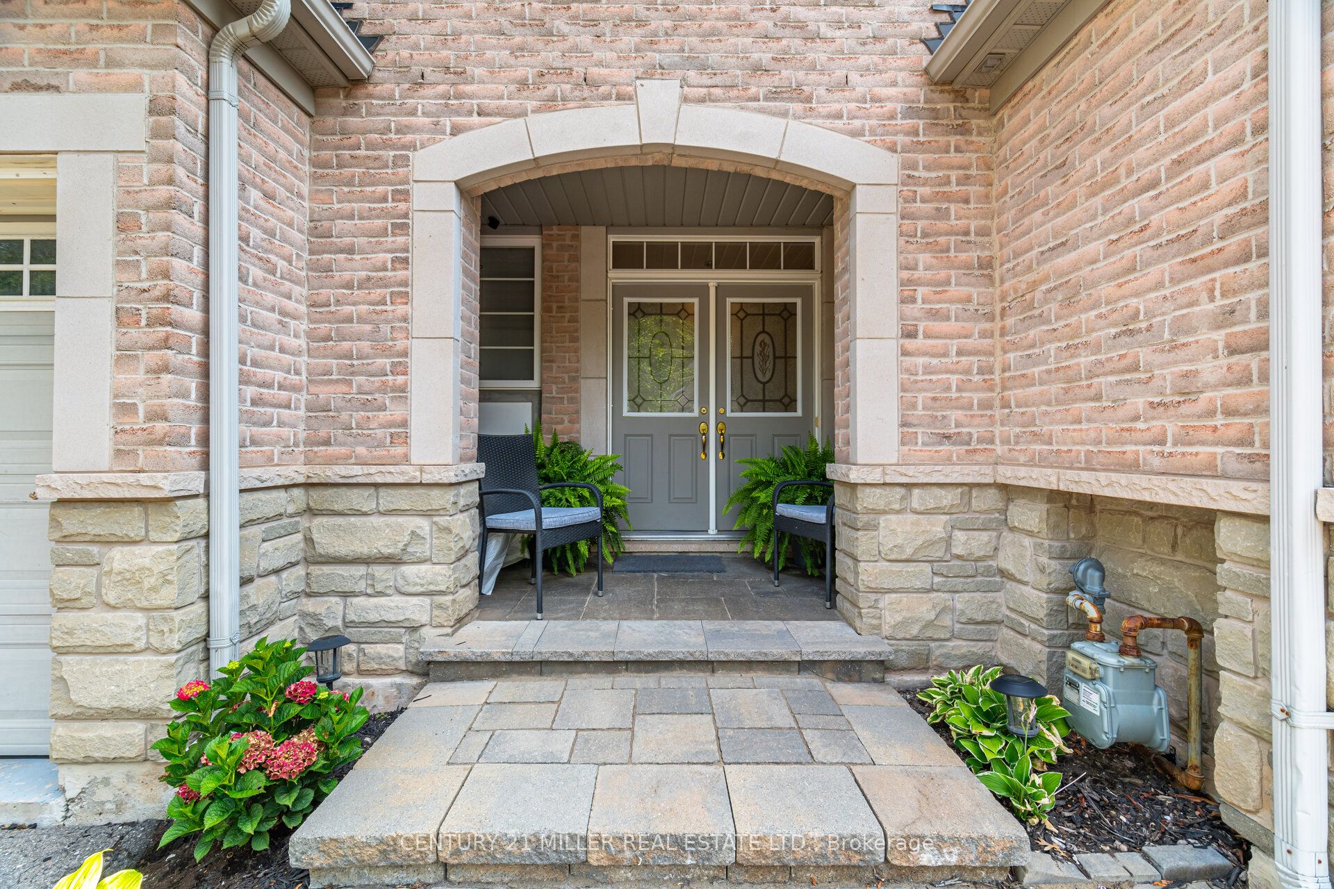 2191 Emily Circle, Oakville, ON L6M 0E5 photo 4