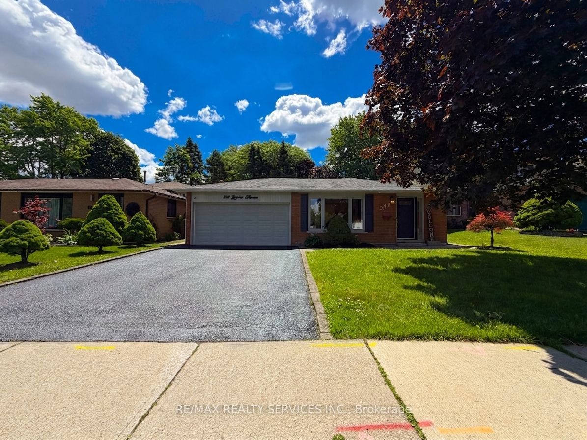 238 Laurier Avenue, Milton, ON L9T 3V6 photo 2