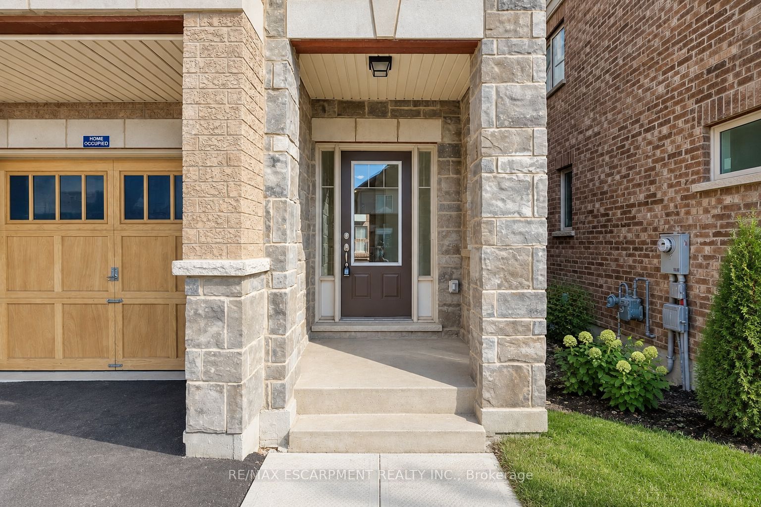 3967 Leonardo Street, Burlington, ON L7M 0Z7 photo 2