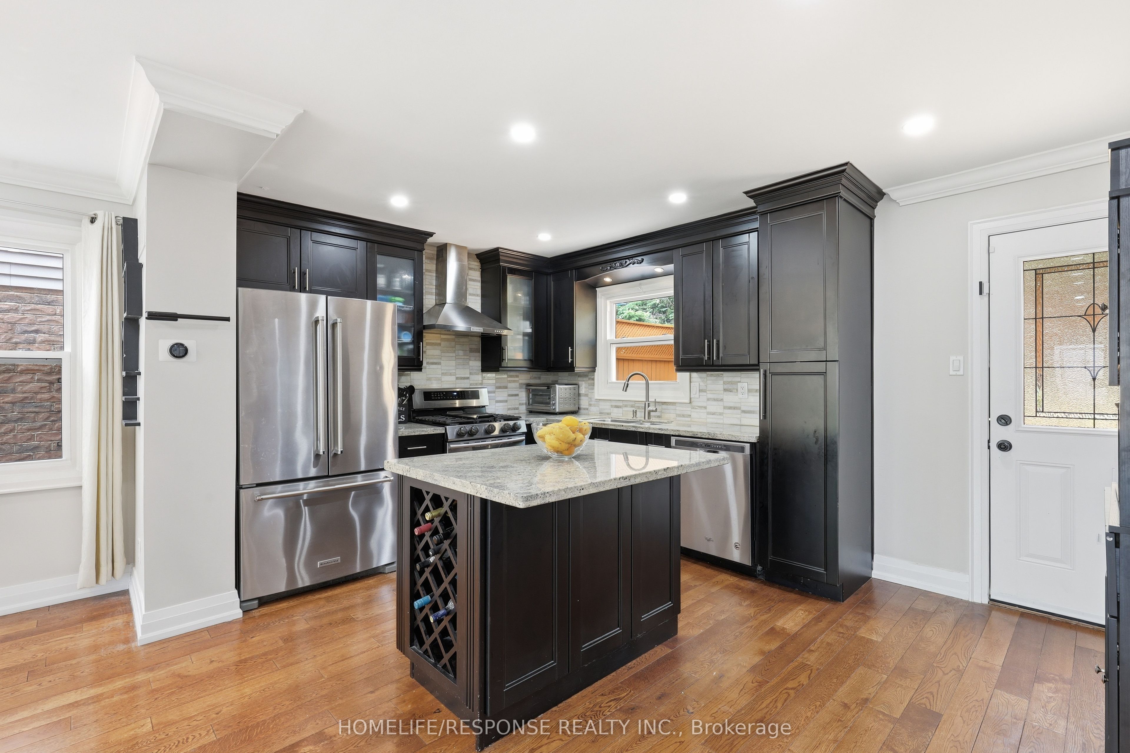680 SWEETWATER Place, Mississauga, ON L5H 3Y9 photo 5