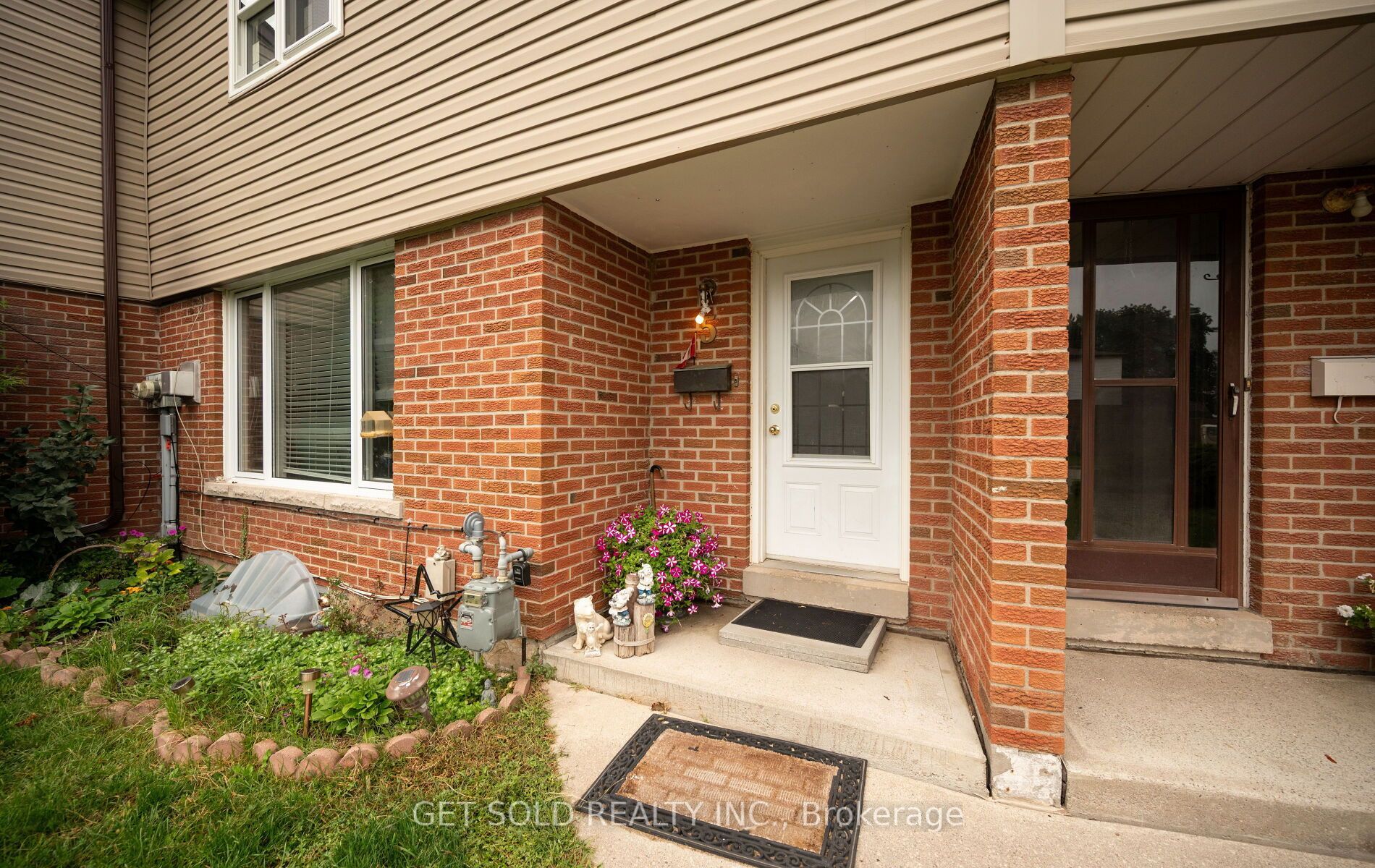 5 Kingham Road 5, Halton Hills, ON L7J 1S3 photo 2