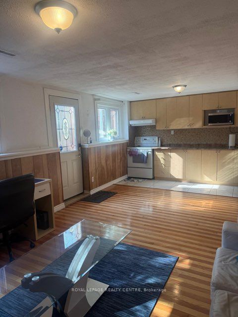 2434 Mainroyal Street, Mississauga, ON L5L 1C9 photo 5