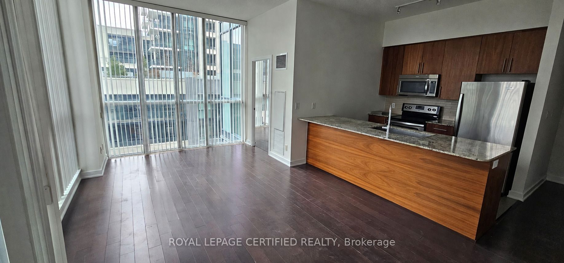 4099 Brickstone Mews 401, Mississauga, ON L5B 0G2 photo 5