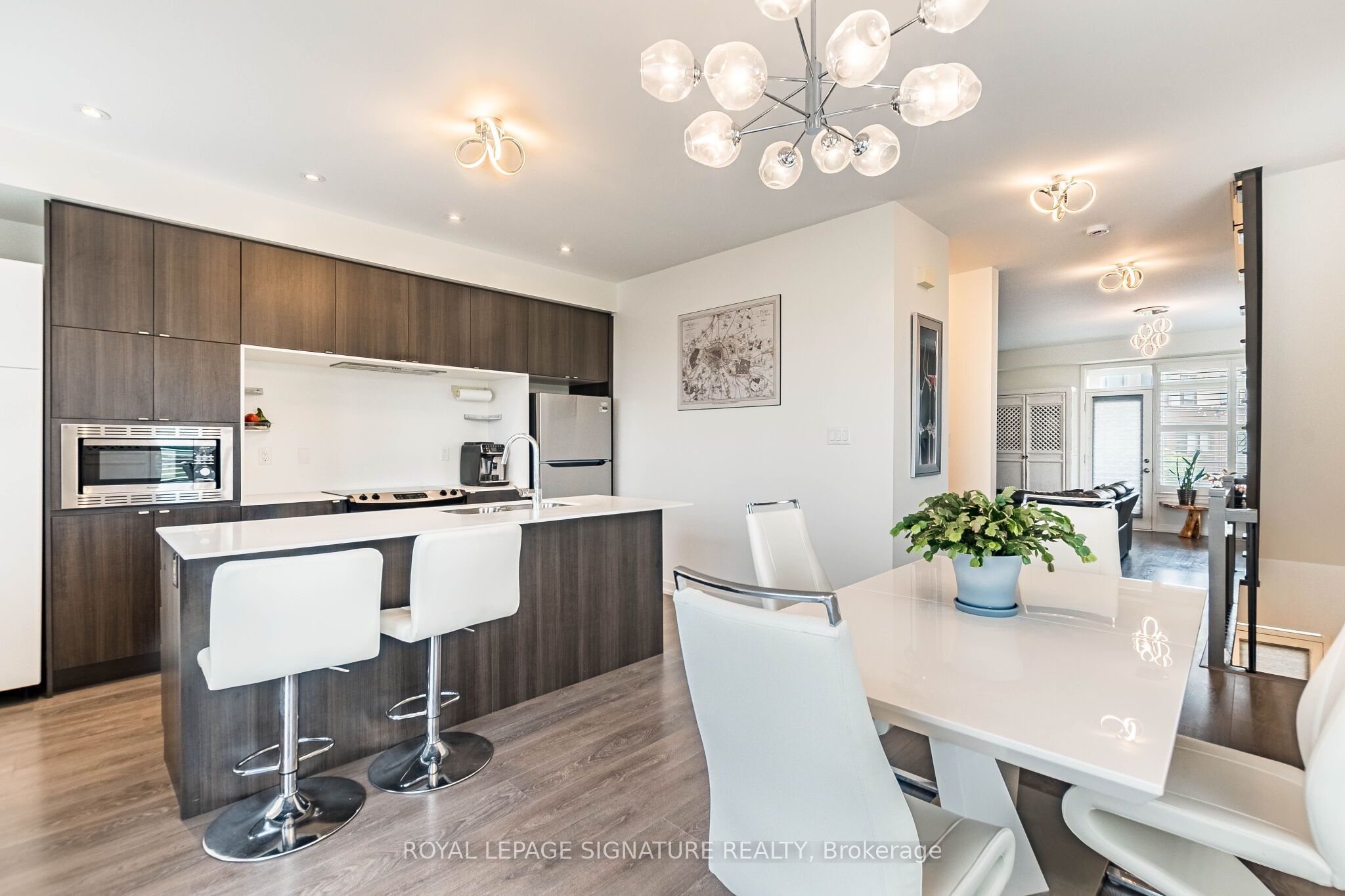 3121 Mintwood Circle, Oakville, ON L6H 0P2 photo 5
