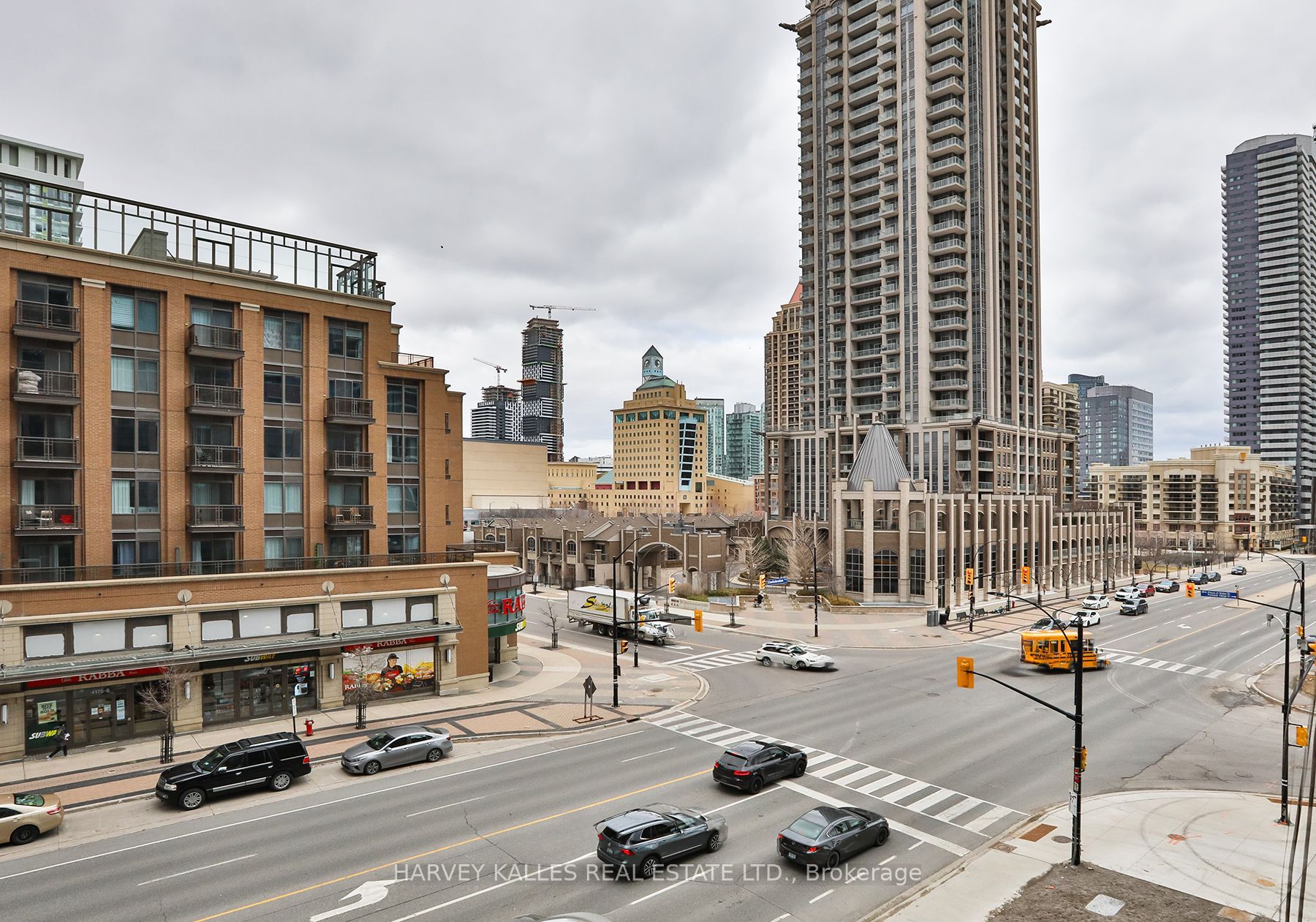 430 Square One Drive 306, Mississauga, ON L5B 0L6