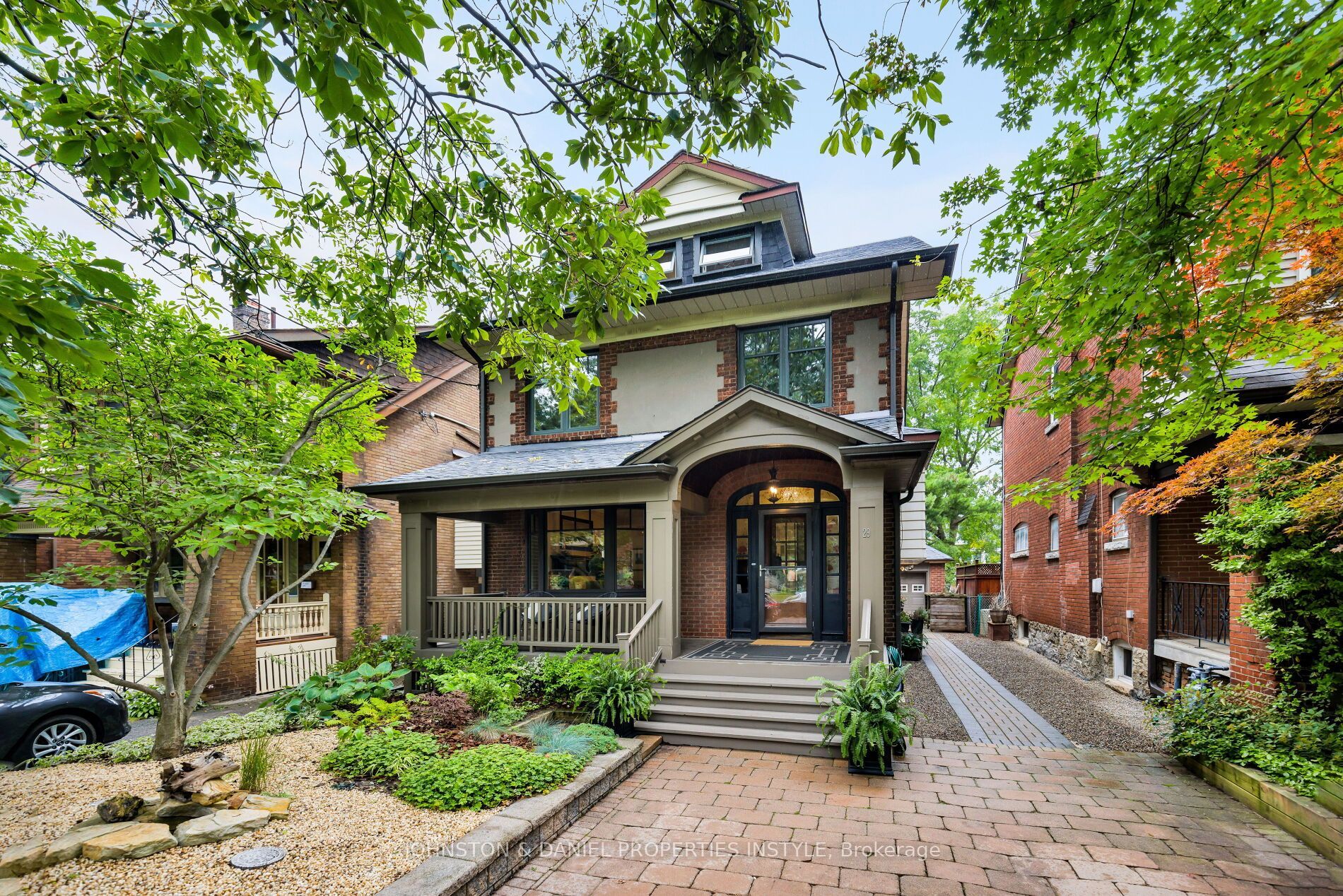 29 Northcliffe Boulevard, Toronto, ON M6H 3G9