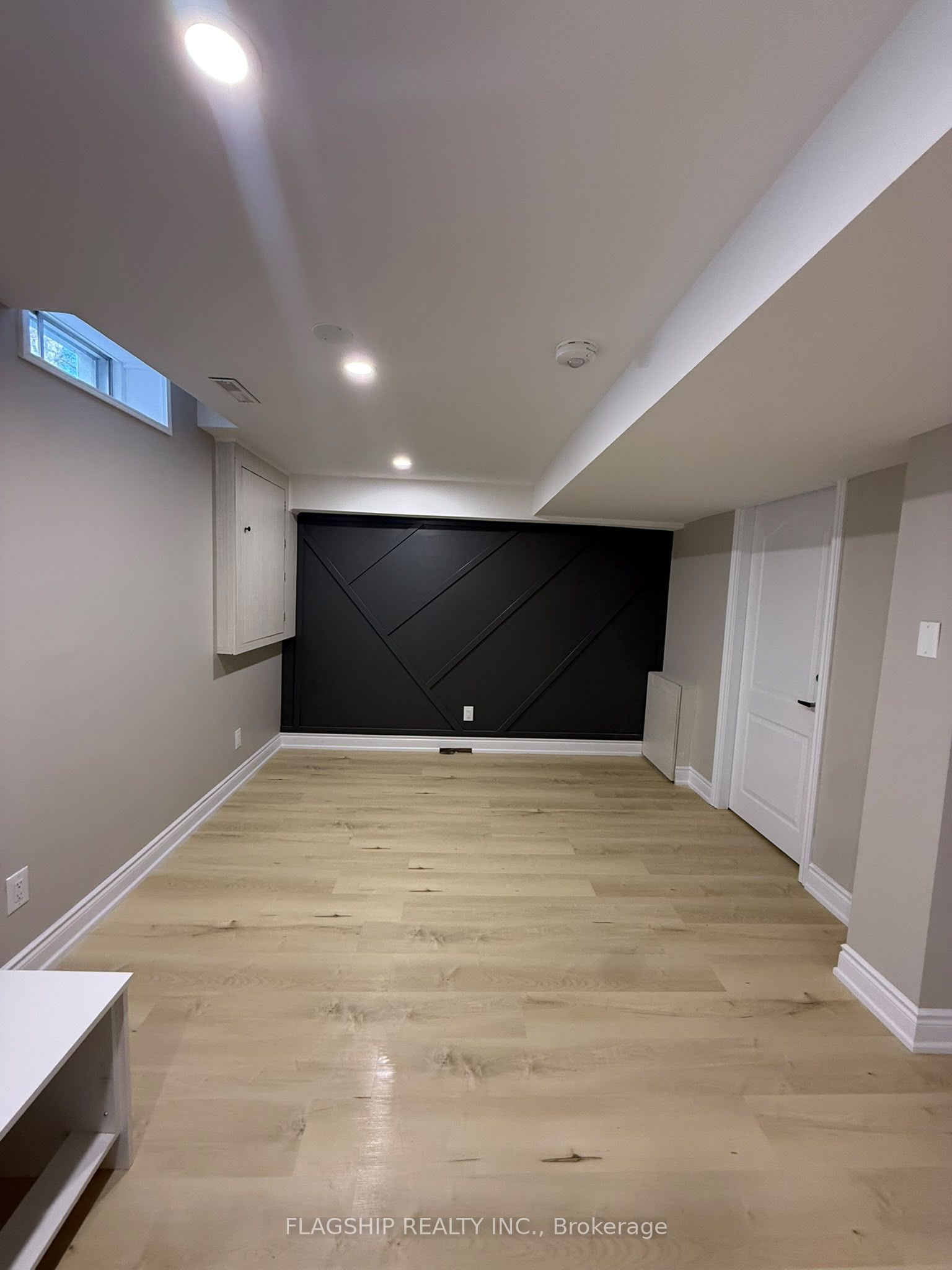 12 Elderbank Court BSMT, Brampton, ON L6Z 3B2 photo 5