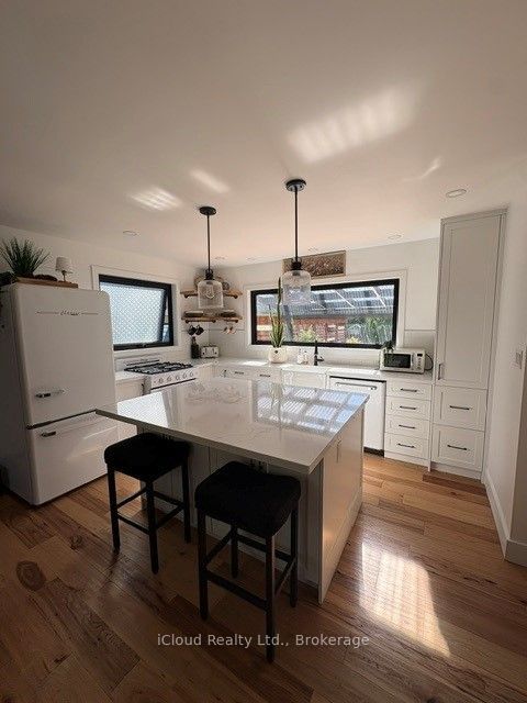 2356 Fassel Avenue, Burlington, ON L7R 3P3 photo 5