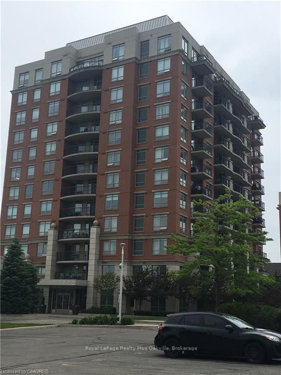 2365 Central Park Drive 206, Oakville, ON L6H 0C7