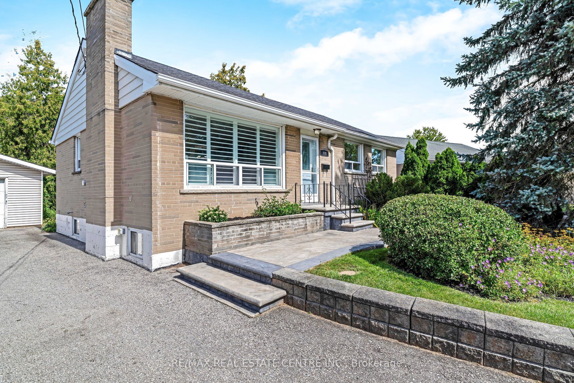408 Kingsleigh Court, Milton, ON L9T 1X7 photo 4