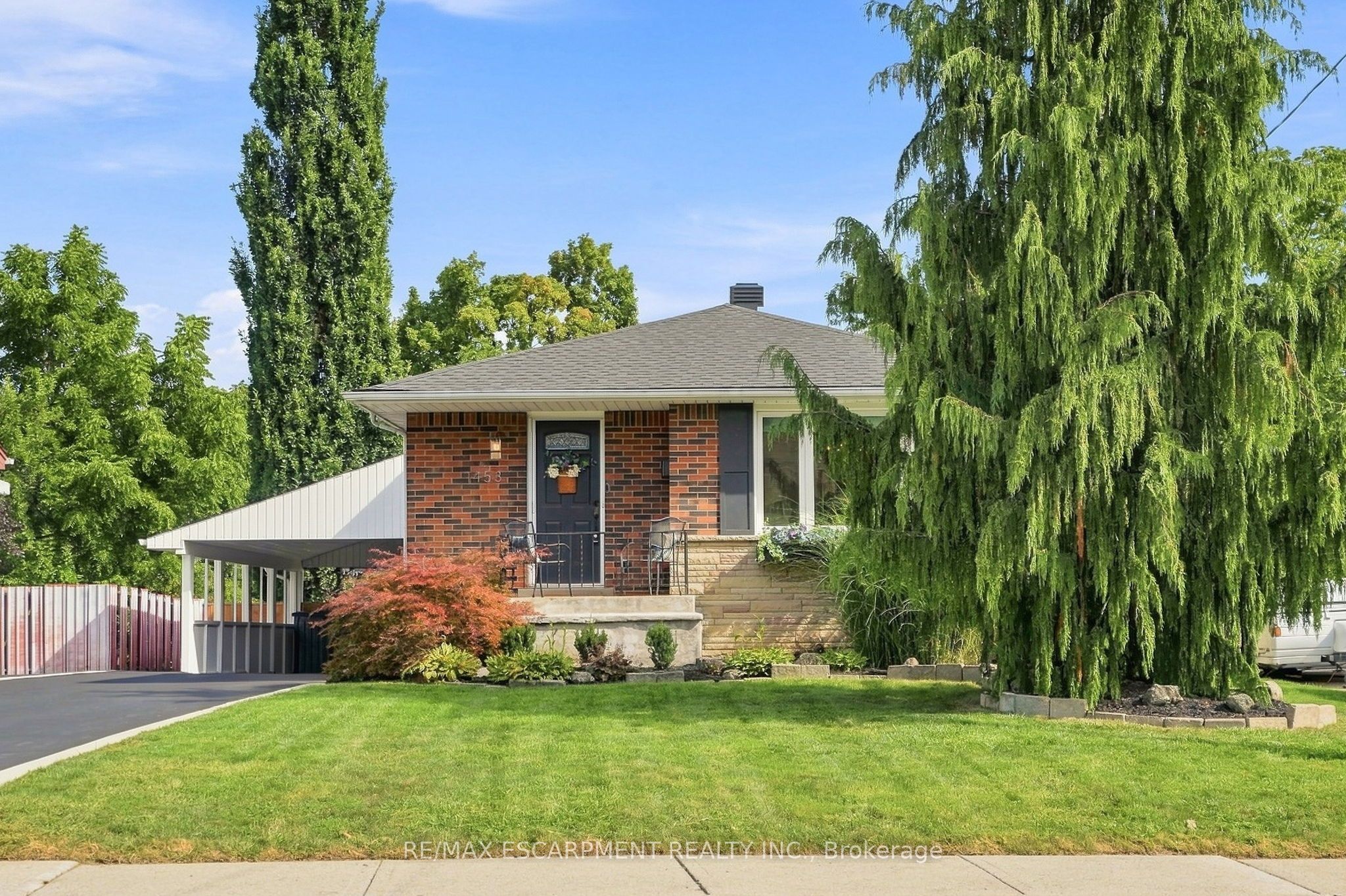 1453 Mountain Grove Avenue, Burlington, ON L7P 2H4 photo 2