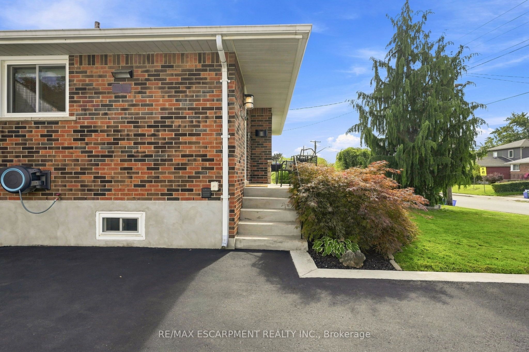 1453 Mountain Grove Avenue, Burlington, ON L7P 2H4 photo 4