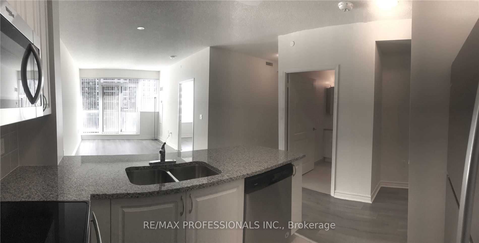 349 Rathburn Road 509, Mississauga, ON L5B 0C8 photo 5