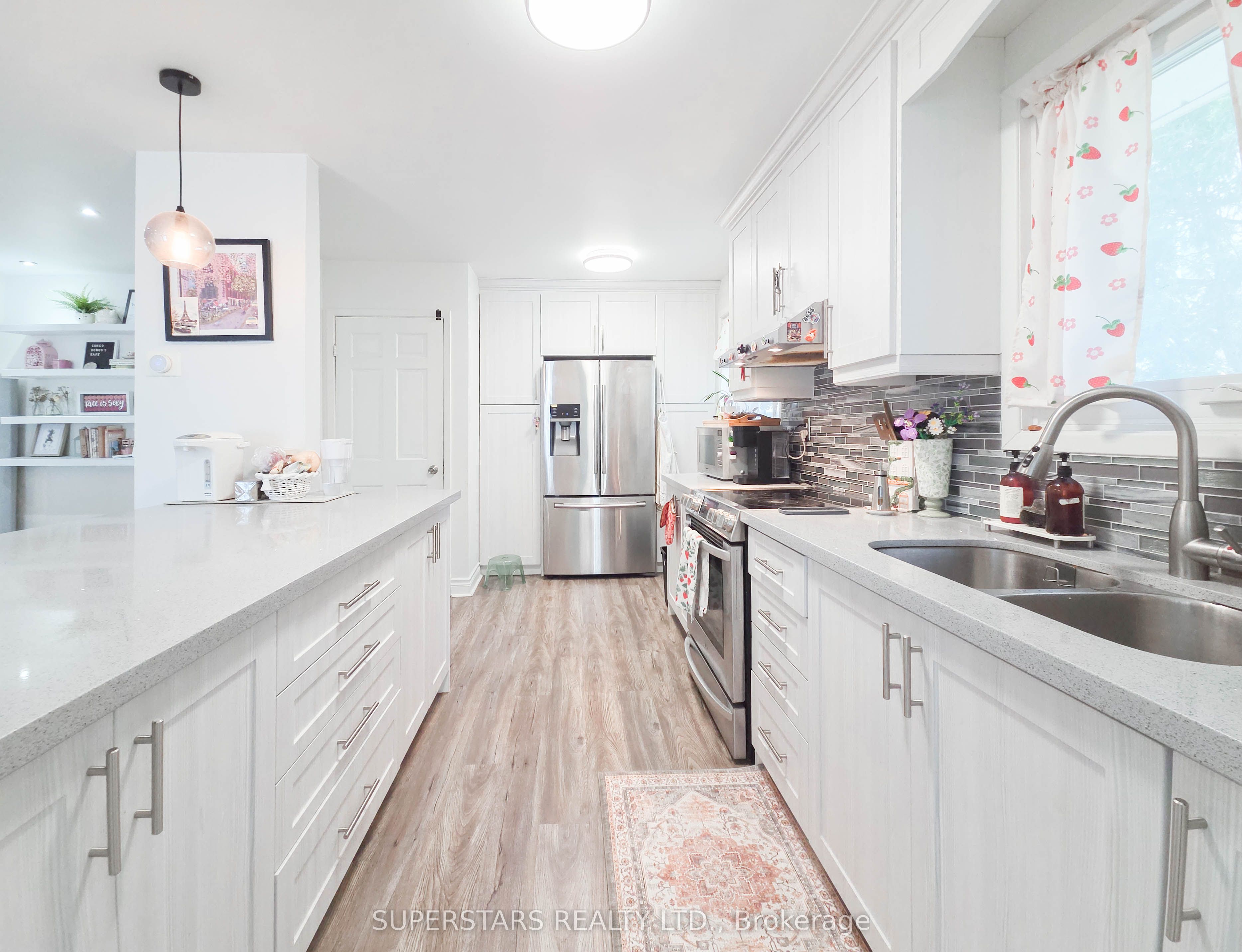 7553 Wildfern Drive, Mississauga, ON L4T 3P7 photo 4