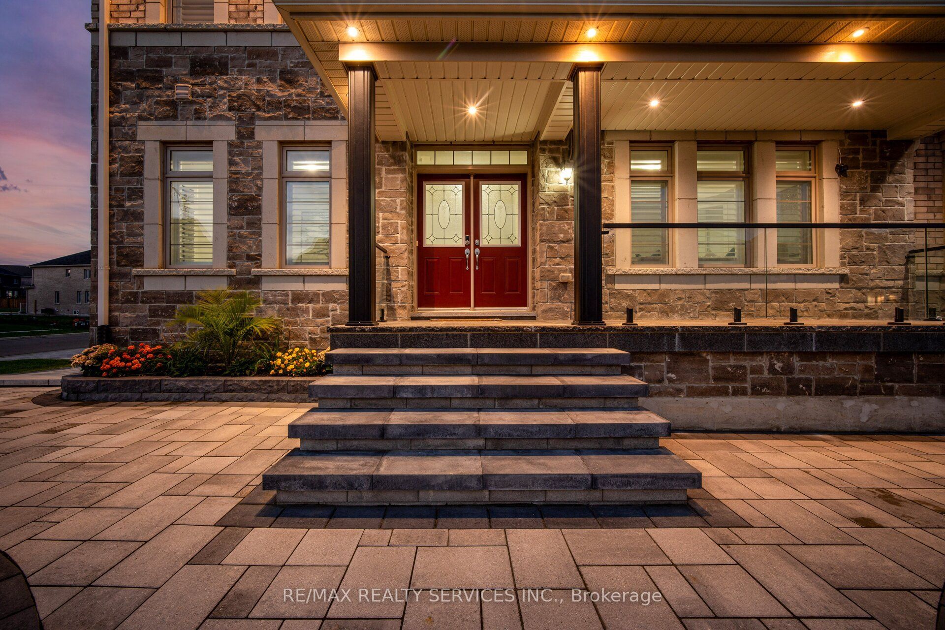 1 Breckonwood Street, Caledon, ON L7C 4G6 photo 4