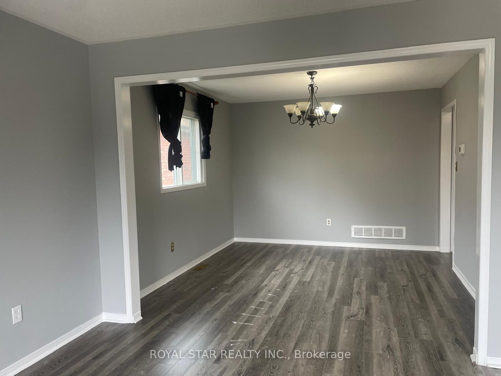 351 Lisa Marie Drive, Orangeville, ON L9W 4M1 photo 2