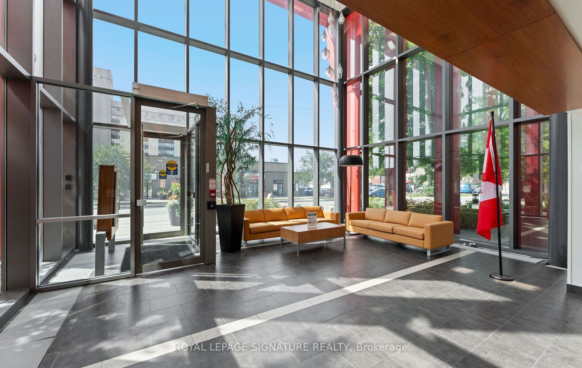15 James Finlay Way 1101, Toronto, ON M3M 0B3 photo 4