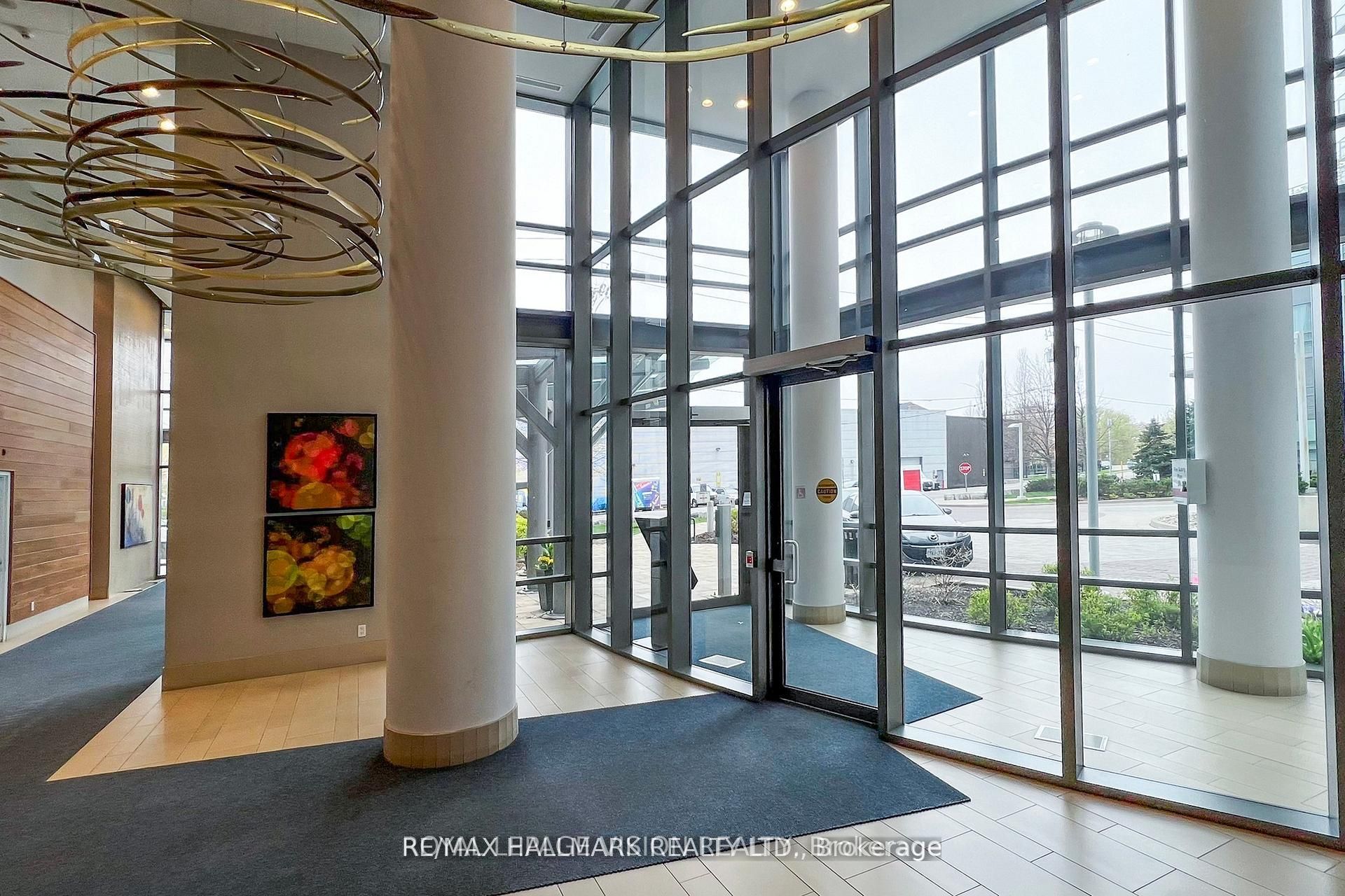 2240 Lake Shore Boulevard W 2907, Toronto, ON M8V 0B1 photo 5
