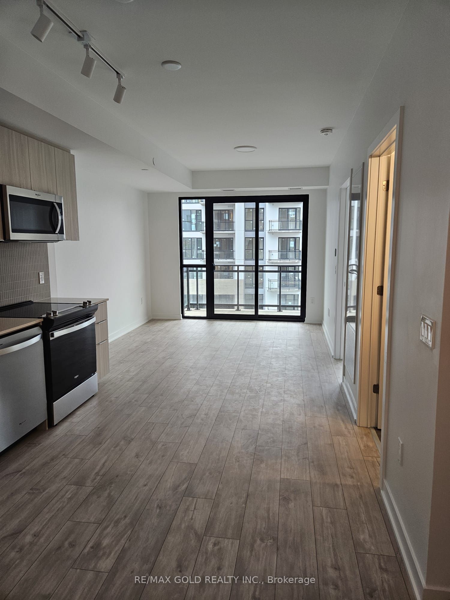 720 Whitelock Avenue D504, Milton, ON L9T 2X9 photo 4