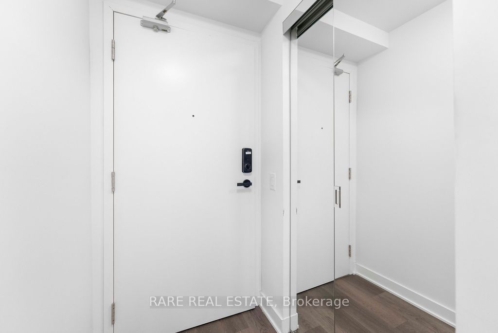 3900 CONFEDERATION Parkway 4608, Mississauga, ON L5B 0M3 photo 4
