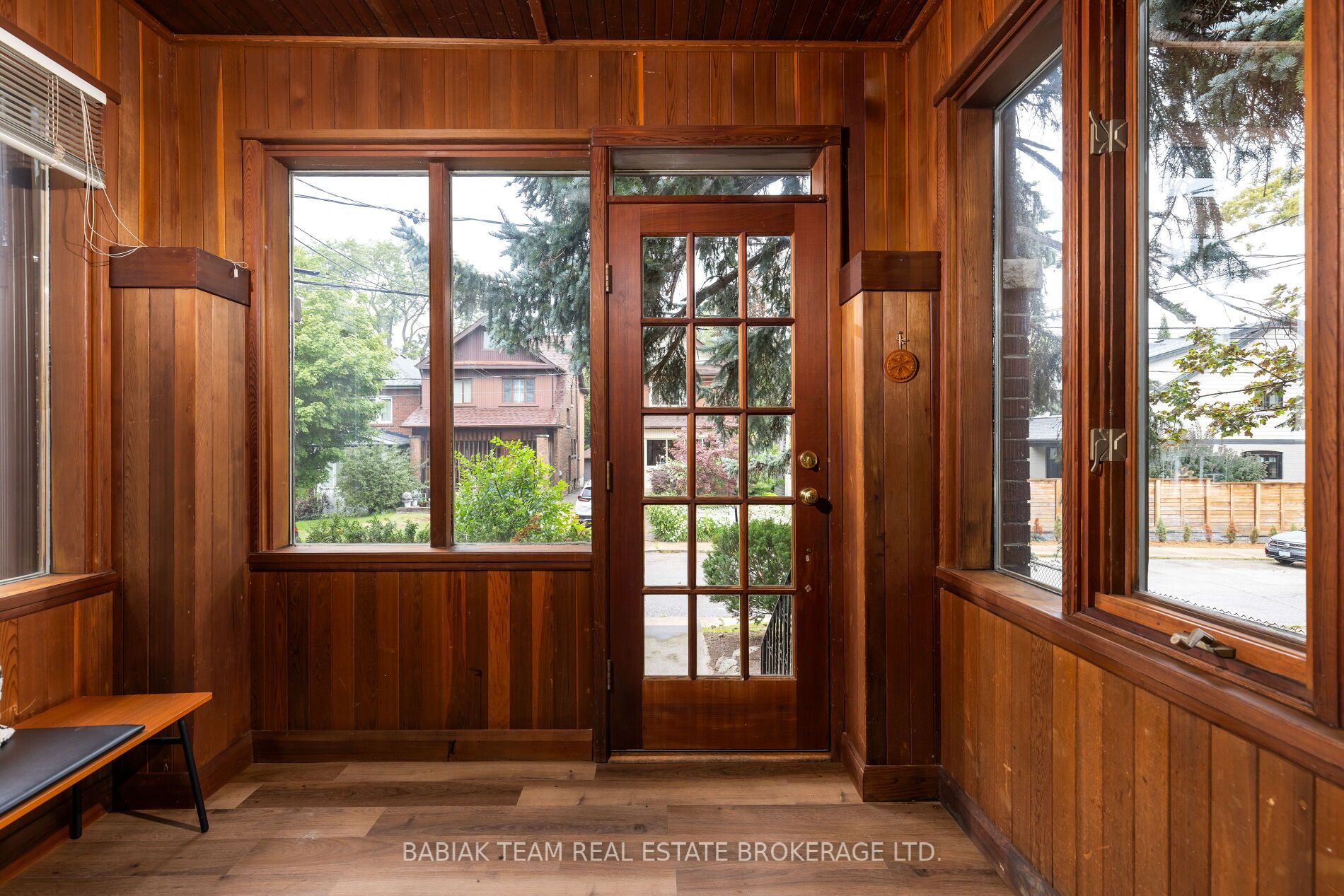 1 Rambert Crescent, Toronto, ON M6S 1E5 photo 2