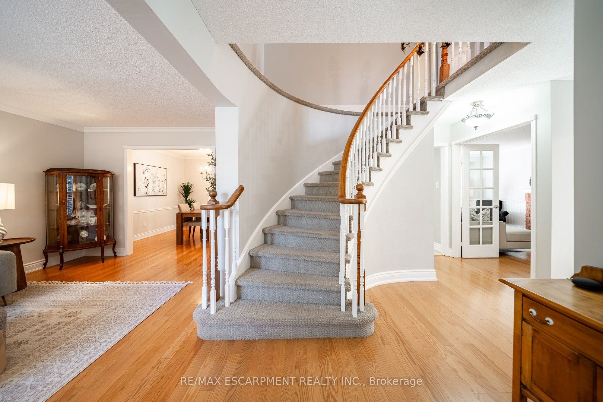 3212 Pinemeadow Drive, Burlington, ON L7M 2N7 photo 5