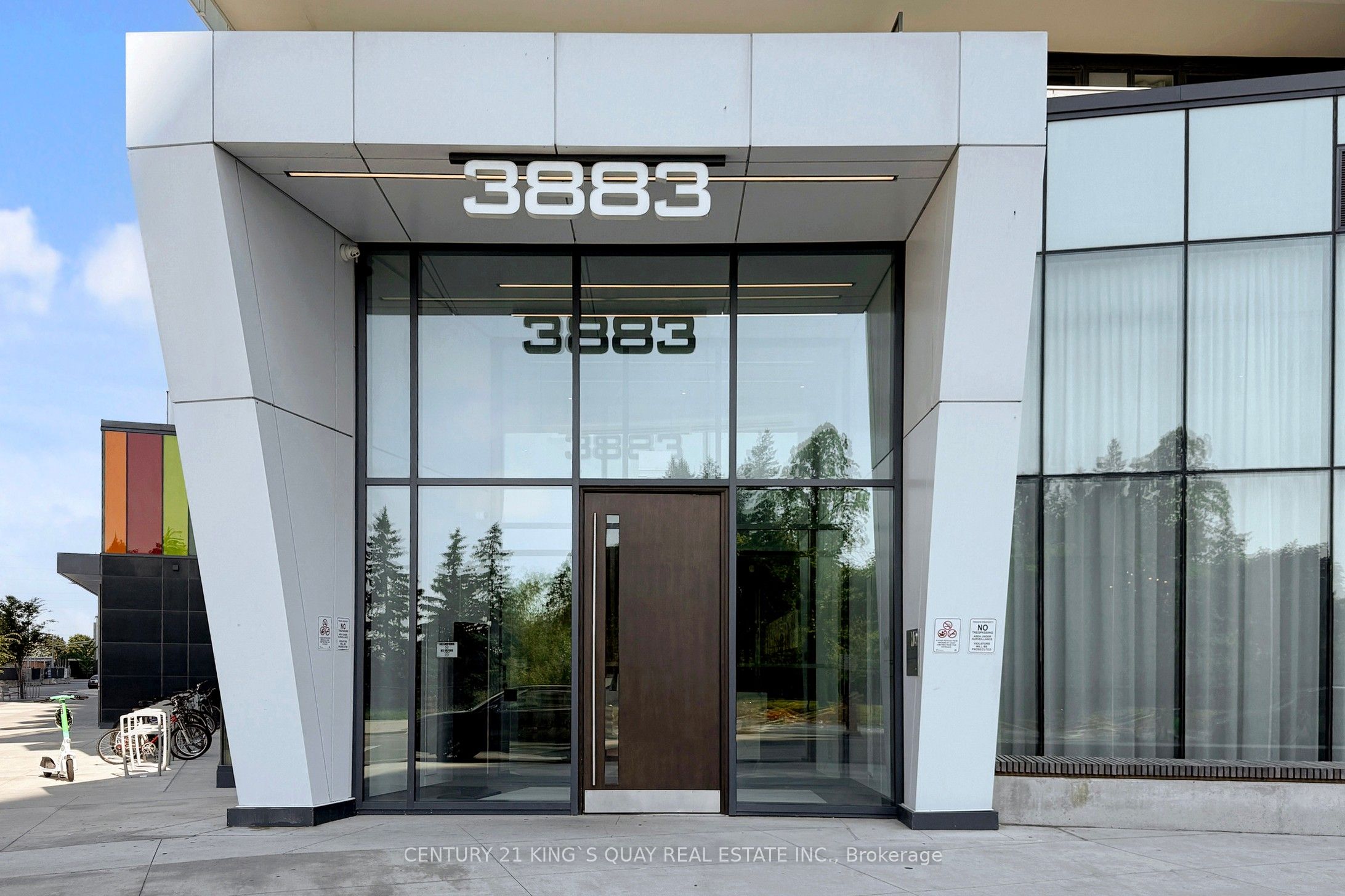 3883 Quartz Road 806, Mississauga, ON L5B 0M4 photo 2