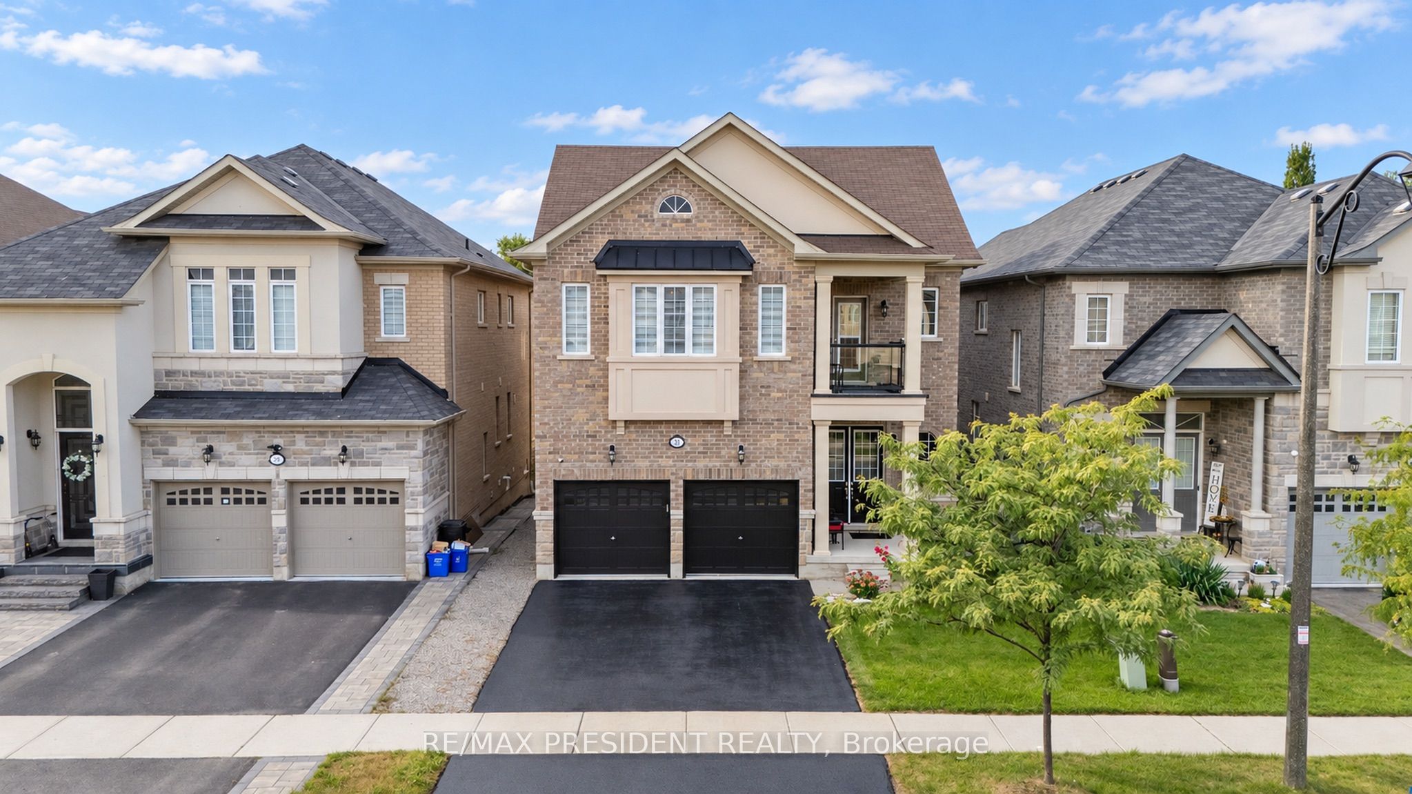 31 Monarch Drive, Halton Hills, ON L7G 0H9 photo 2
