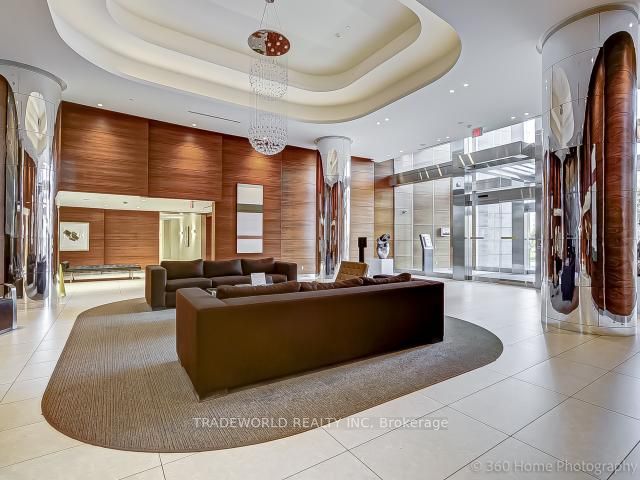 5 Valhalla Inn Road 1511, Toronto, ON M9B 0B1 photo 3