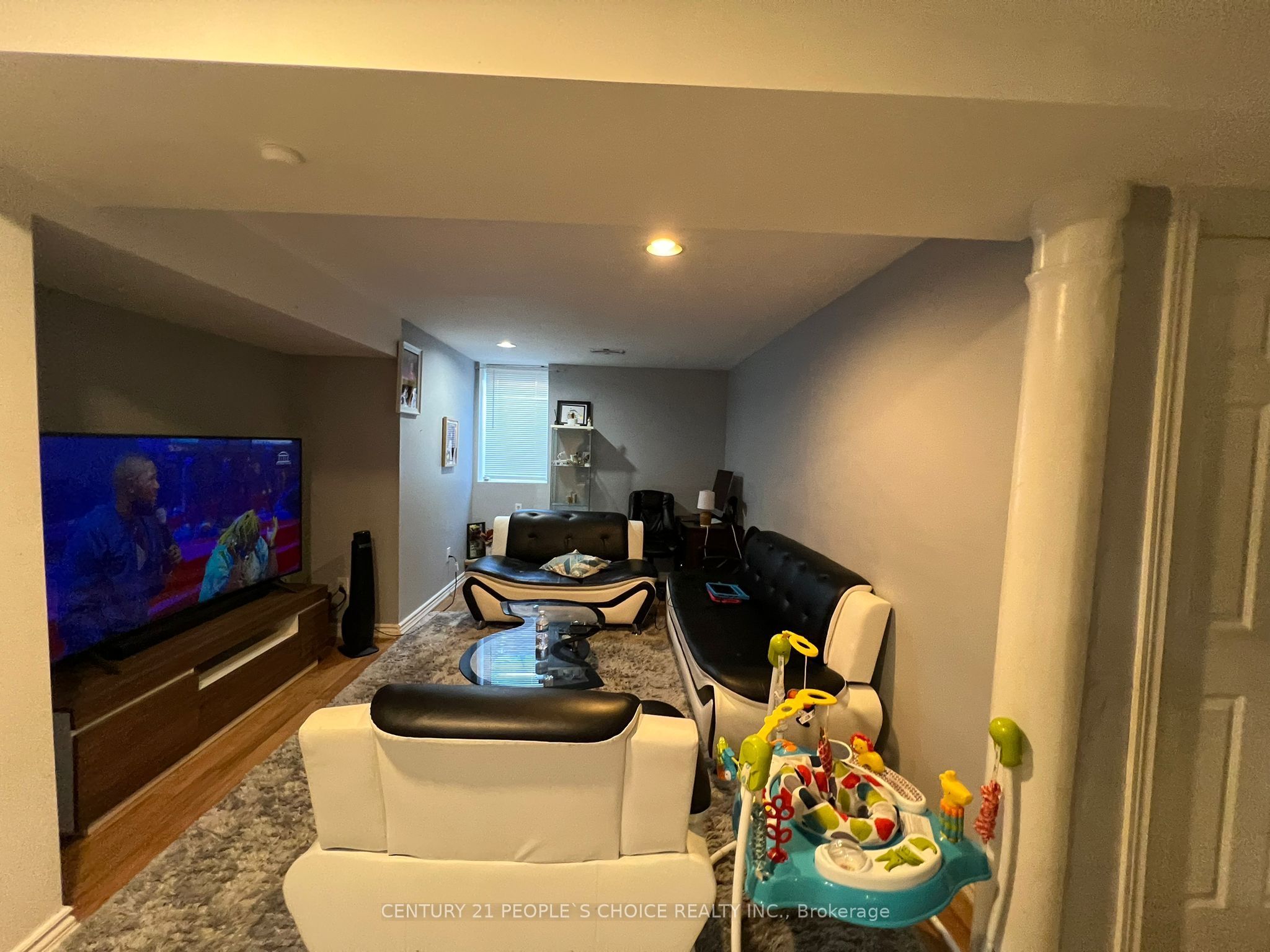 57 Fallstar Crescent, Brampton, ON L7A 2J7 photo 3