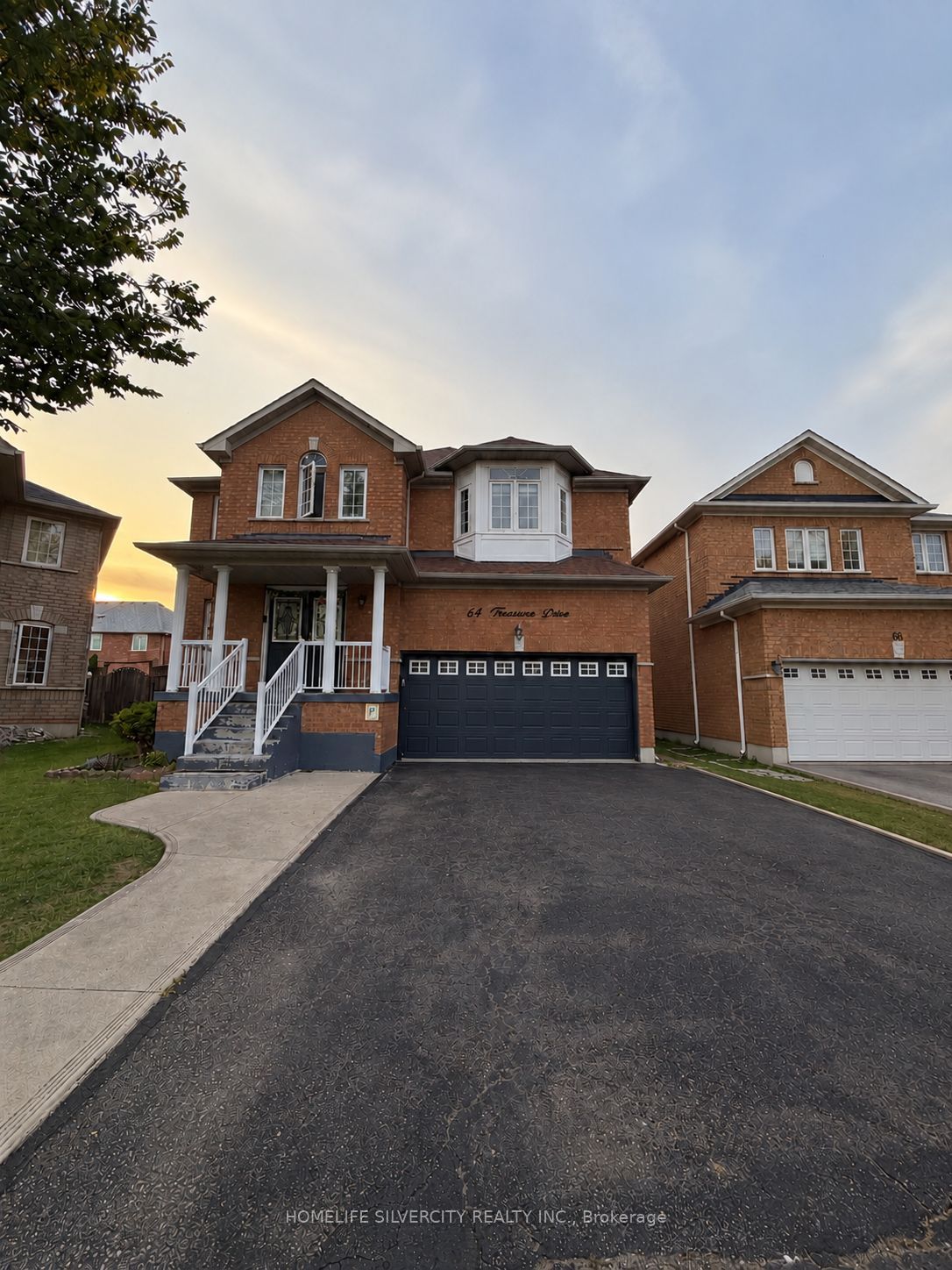 64 Treasure Drive, Brampton, ON L7A 3L7 photo 2