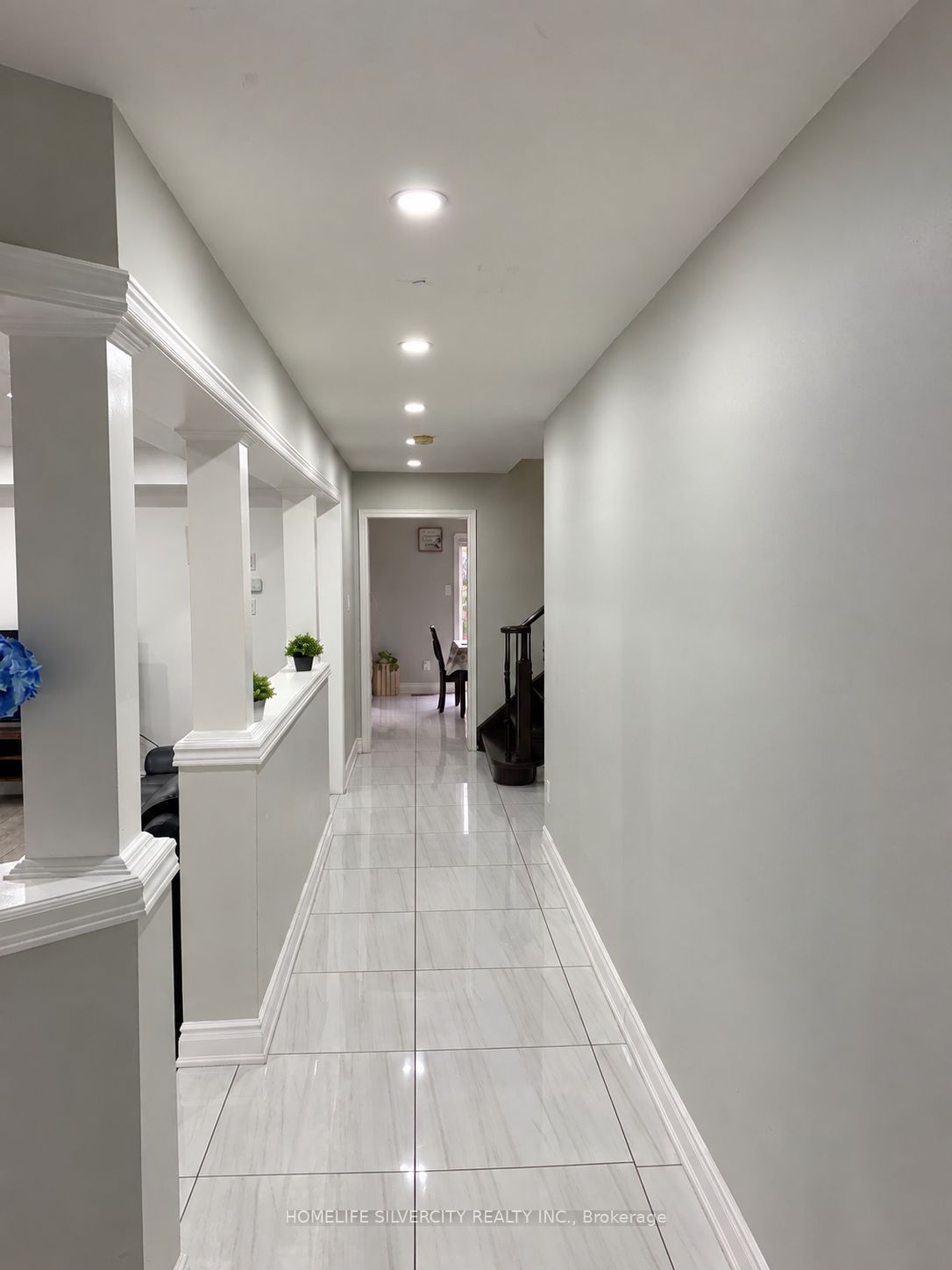 64 Treasure Drive, Brampton, ON L7A 3L7 photo 3