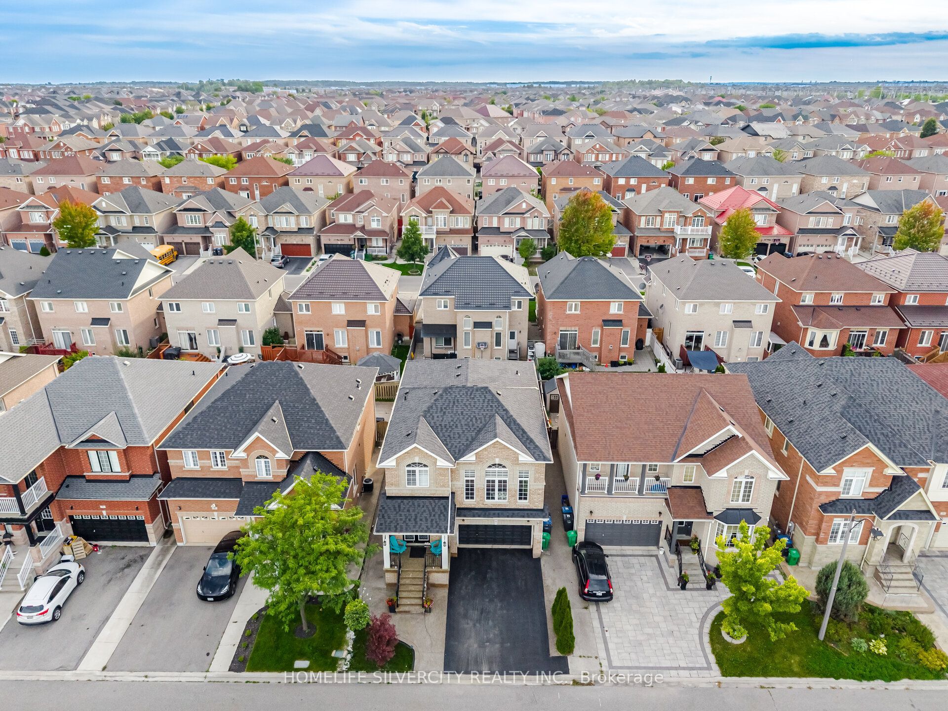 11 Swales Crescent, Brampton, ON L6R 0G4