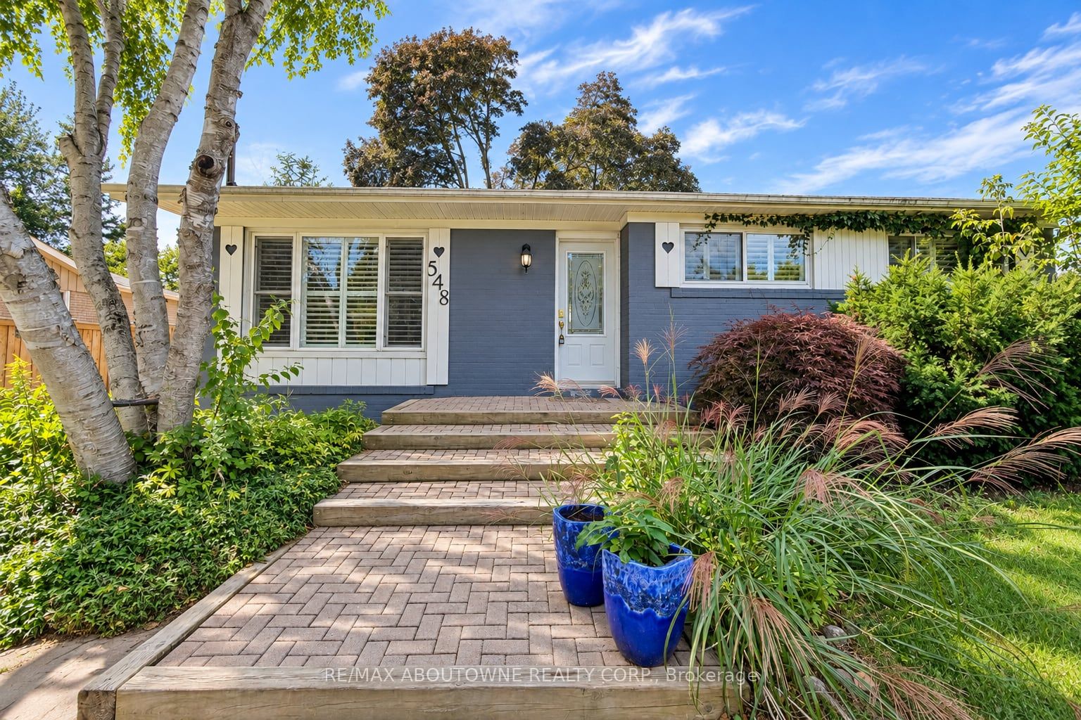 548 Sandbrook Road, Oakville, ON L6L 4M7 photo 2