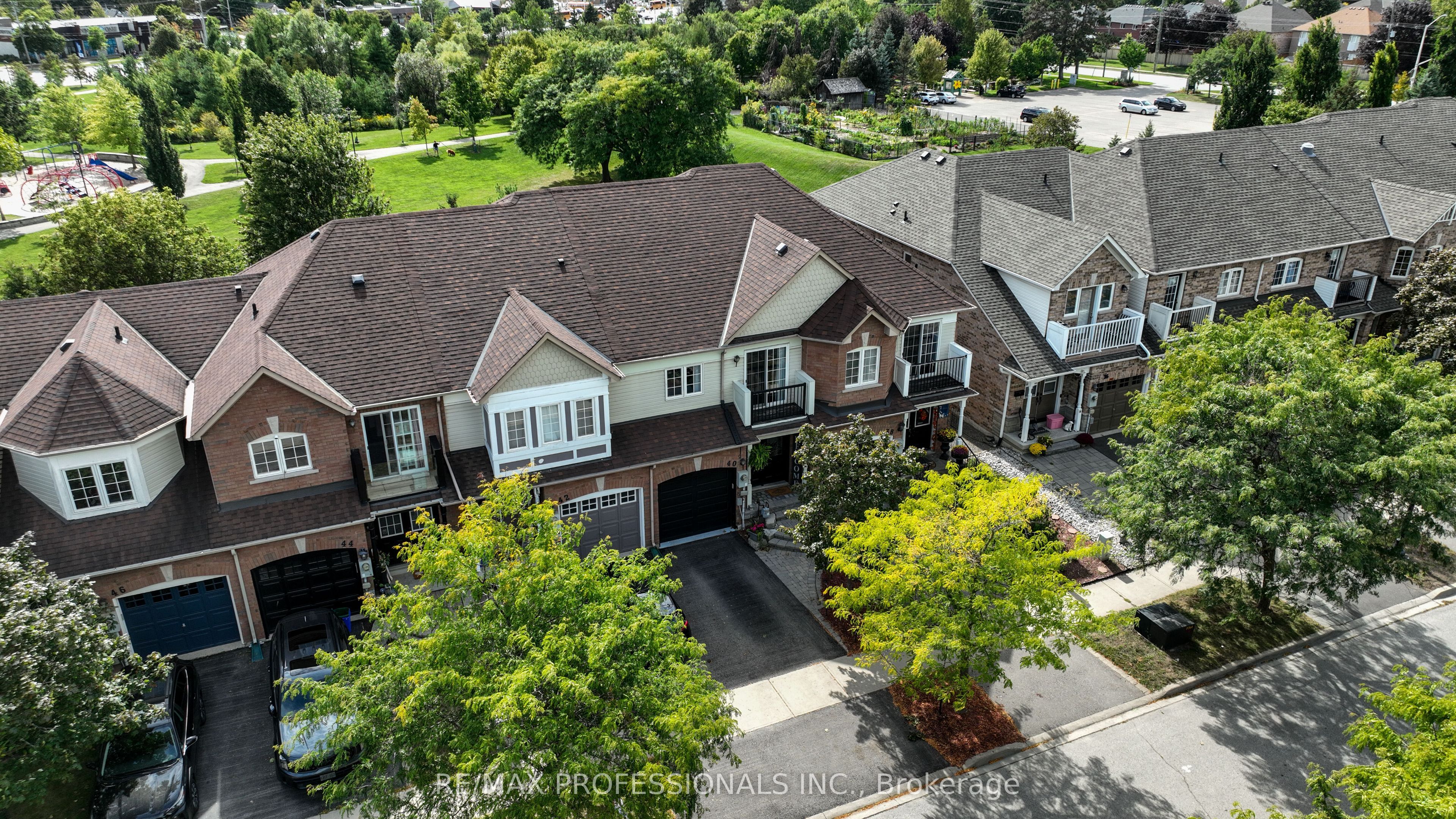 40 Dominion Gardens Drive, Halton Hills, ON L7G 6B2 photo 5