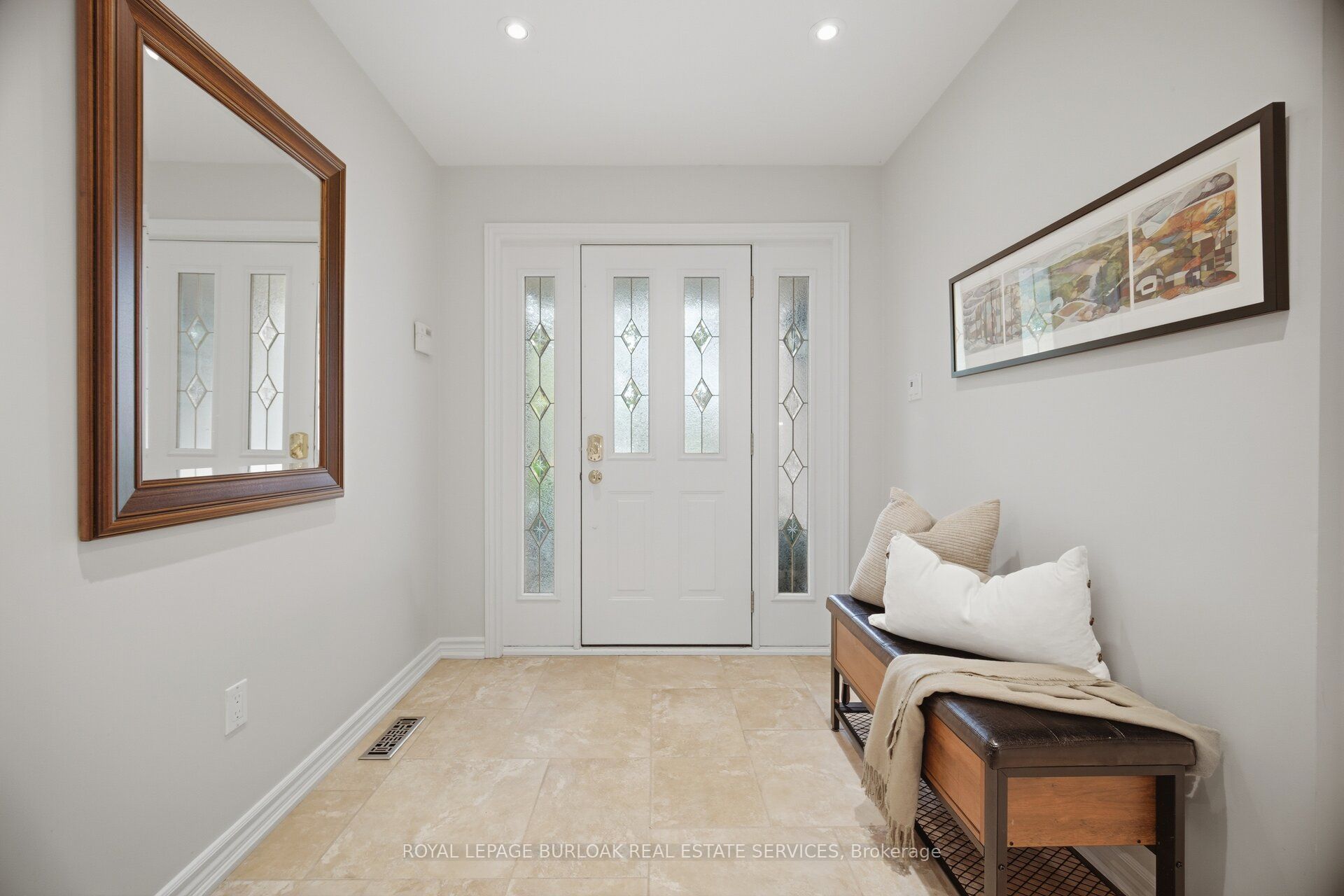 2796 Teak Crescent, Oakville, ON L6J 7M4 photo 3