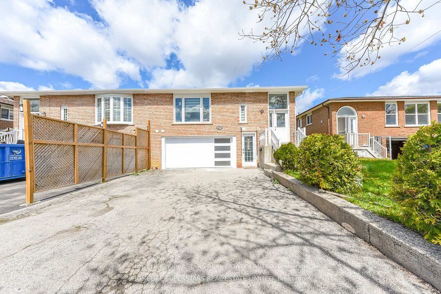 47 Jade Crescent Basement, Brampton, ON L6S 3G9 photo 4
